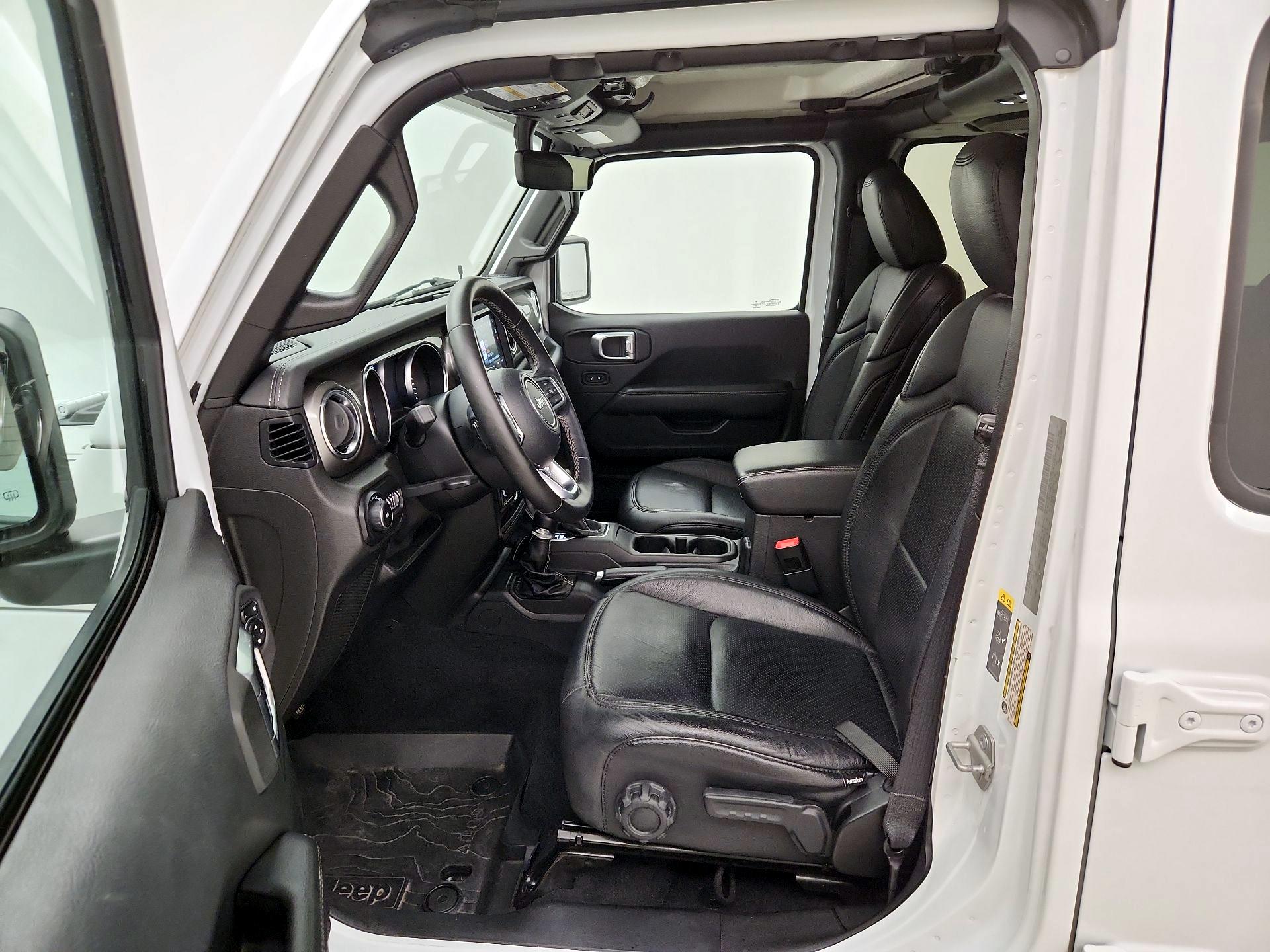 Thumbnail: 2020 Jeep Wrangler - 11
