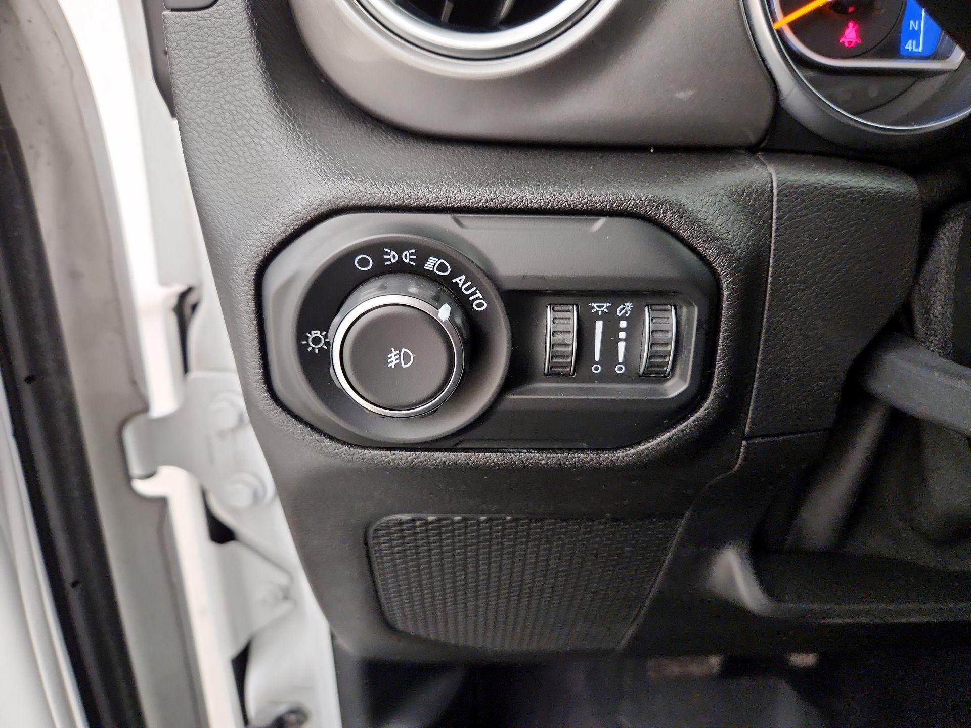 Thumbnail: 2020 Jeep Wrangler - 13