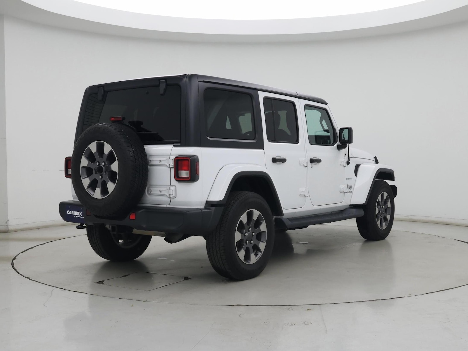 2020 Jeep Wrangler Unlimited Sahara - Photo 9
