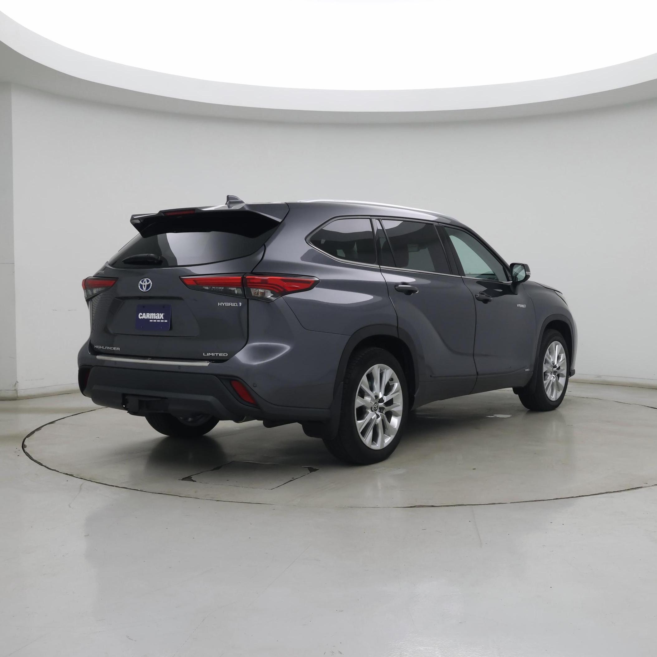 Thumbnail: 2020 Toyota Highlander - 8