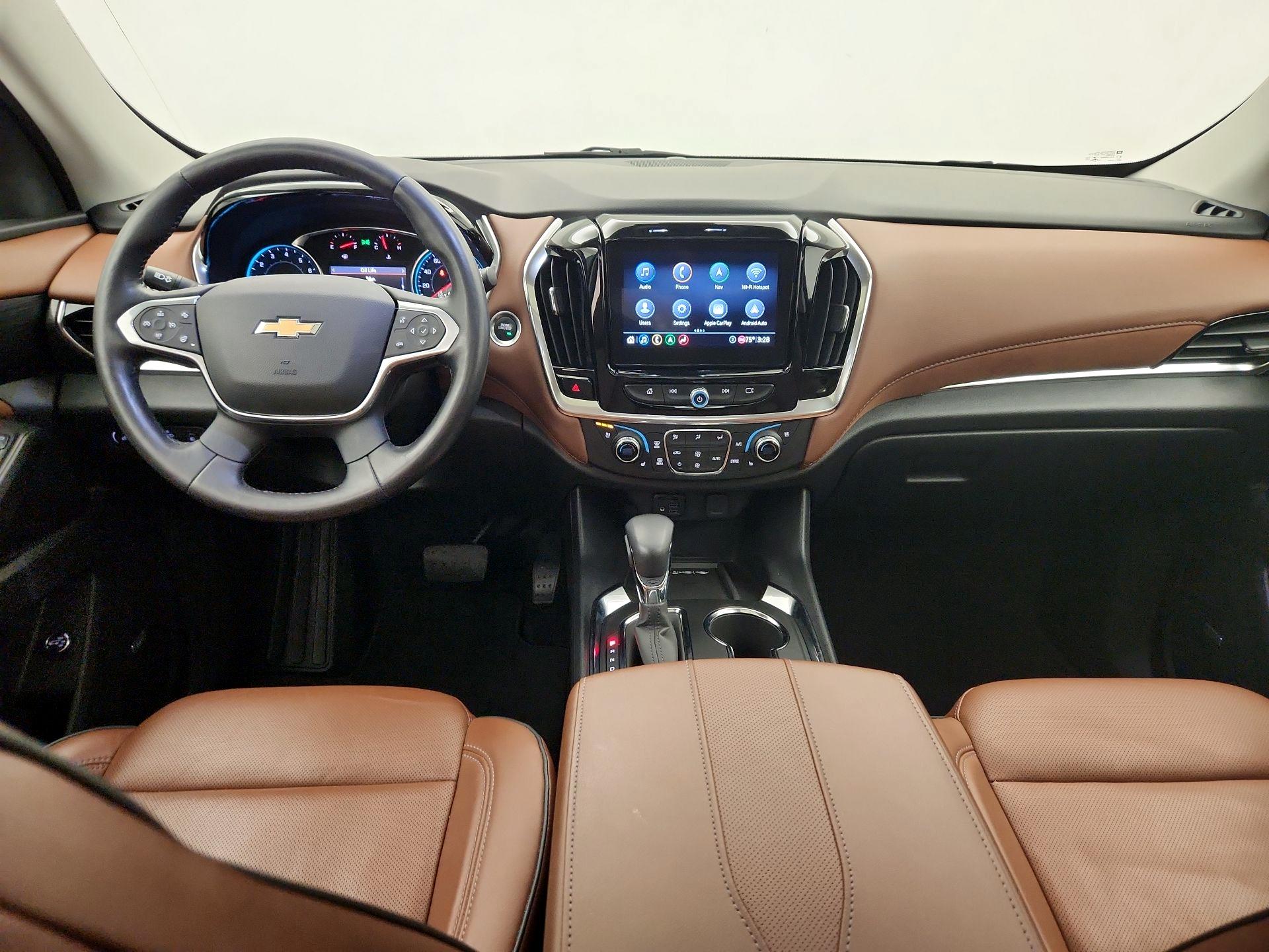 Thumbnail: 2021 Chevrolet Traverse - 9
