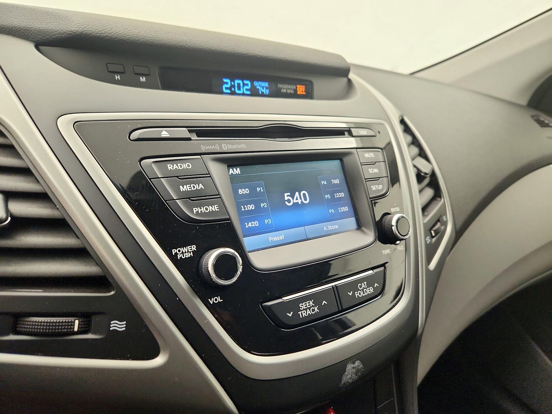Thumbnail: 2015 Hyundai Elantra - 14