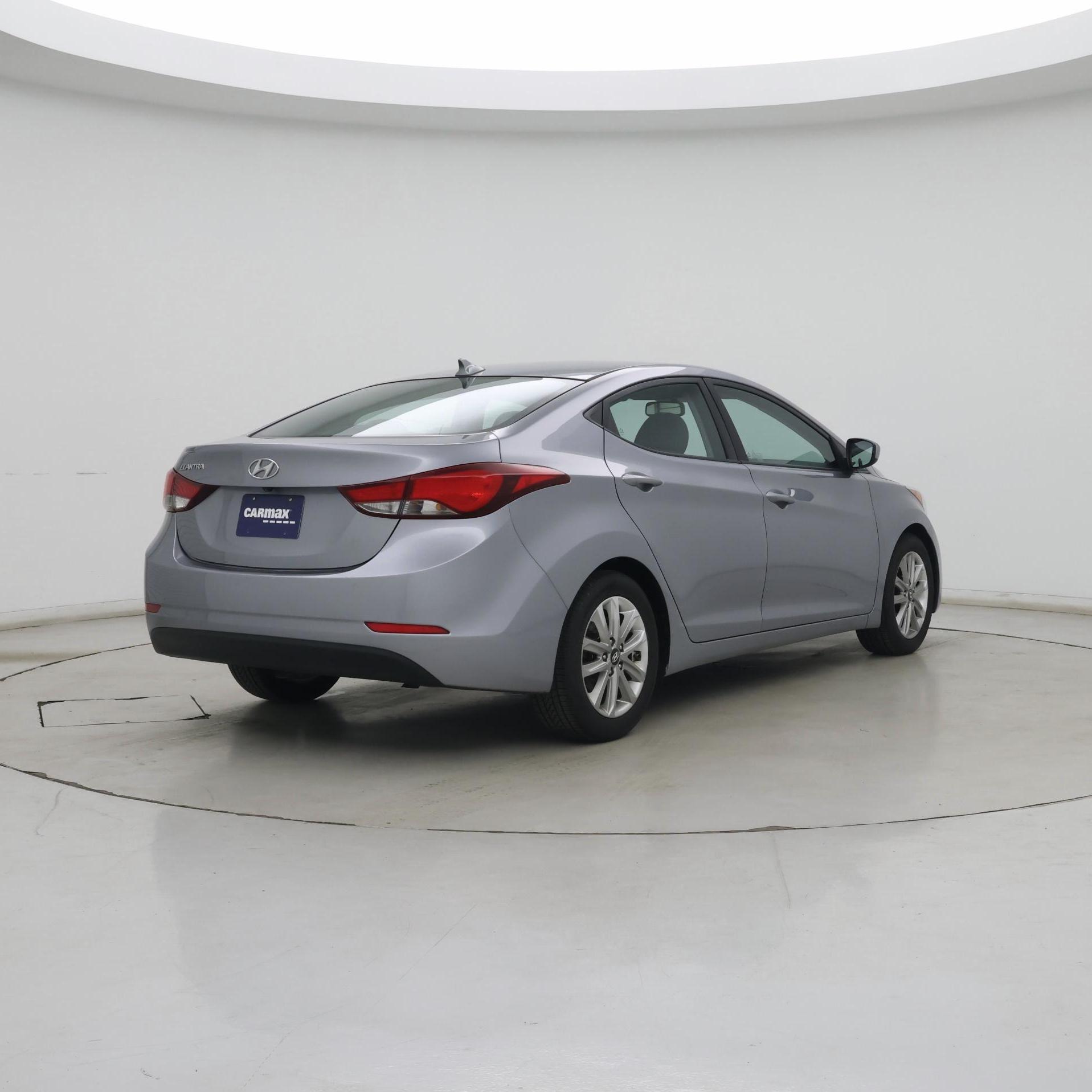 Thumbnail: 2015 Hyundai Elantra - 8