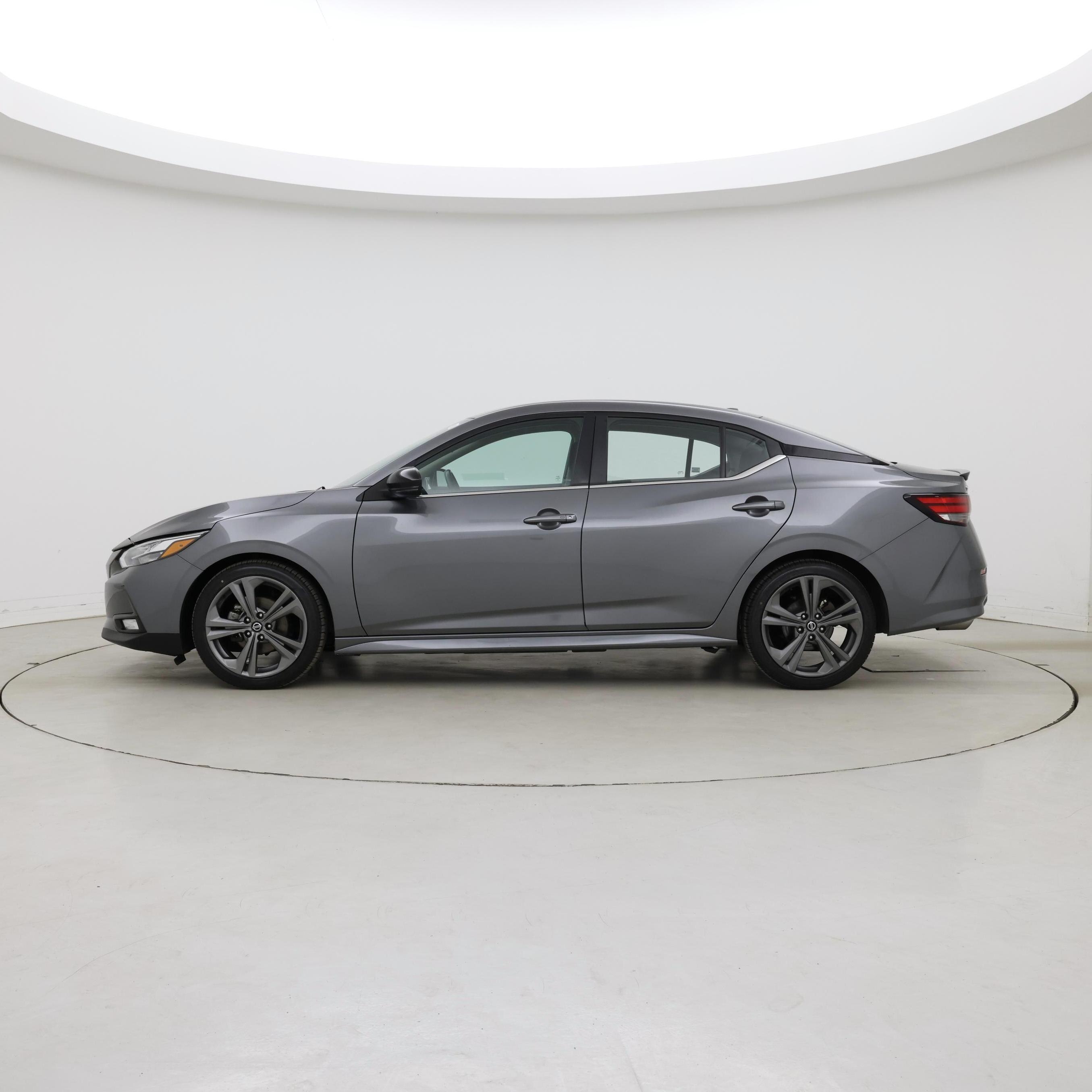 Thumbnail: 2022 Nissan Sentra - 3