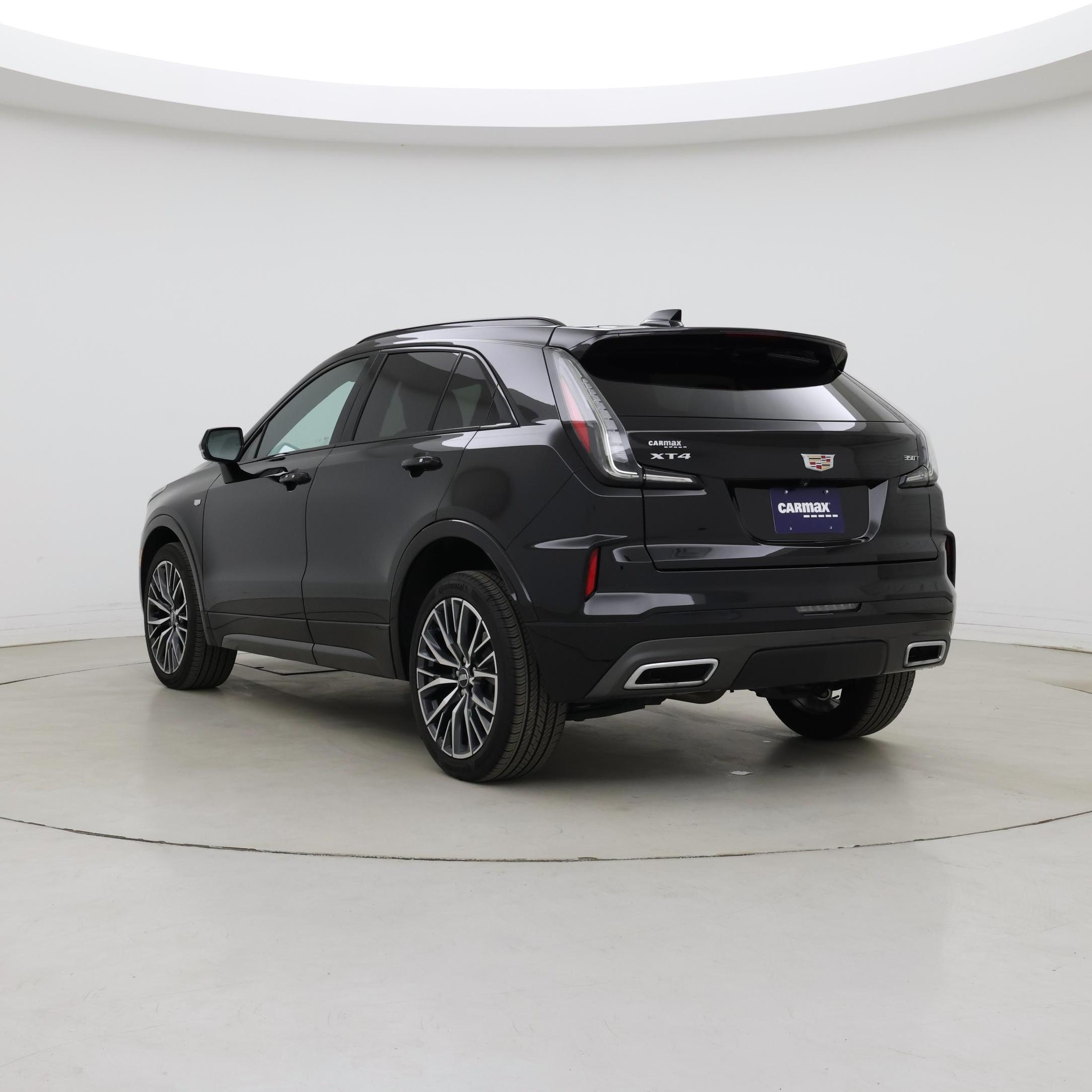 Thumbnail: 2024 Cadillac XT4 - 2