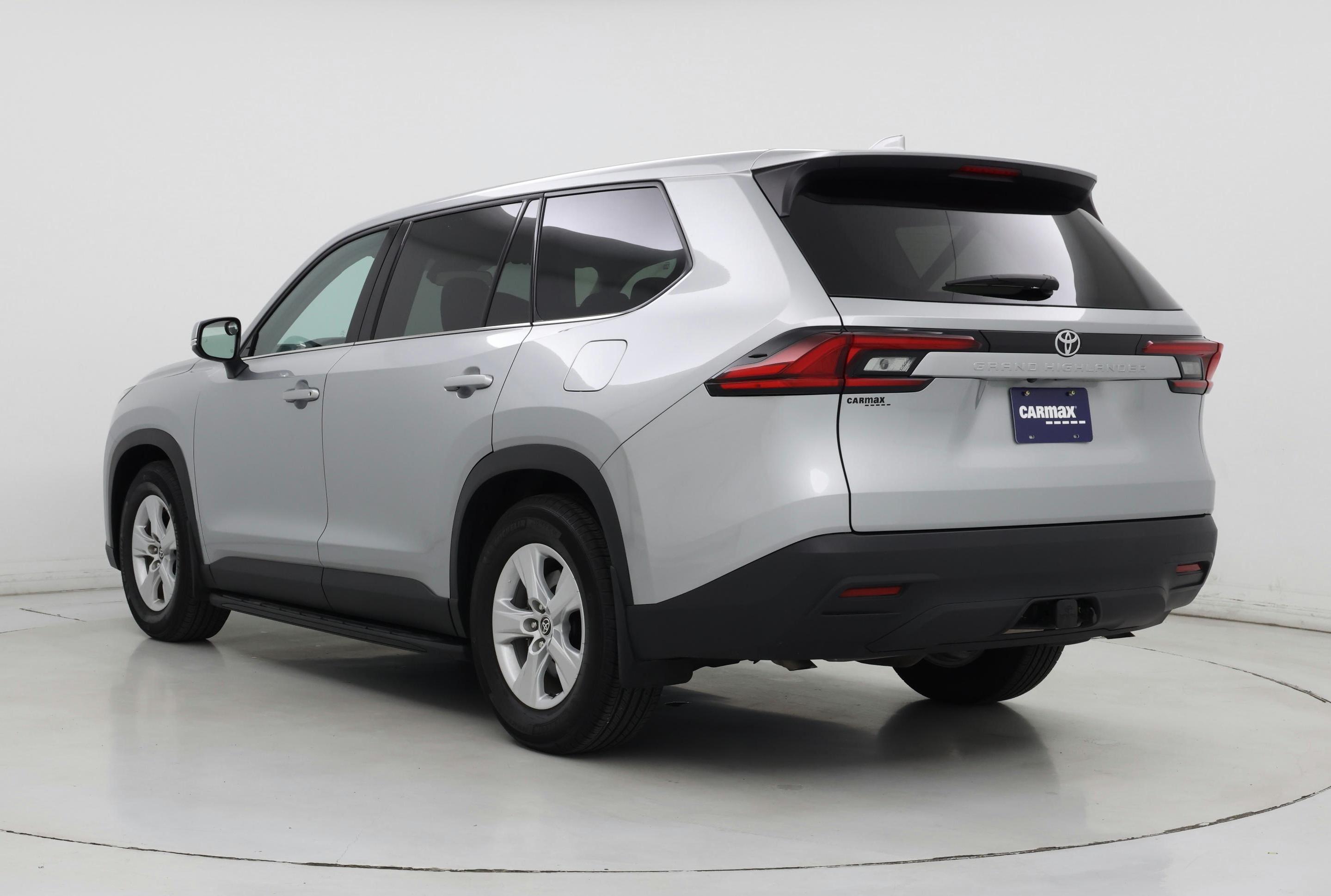 Thumbnail: 2025 Toyota Grand Highlander - 2