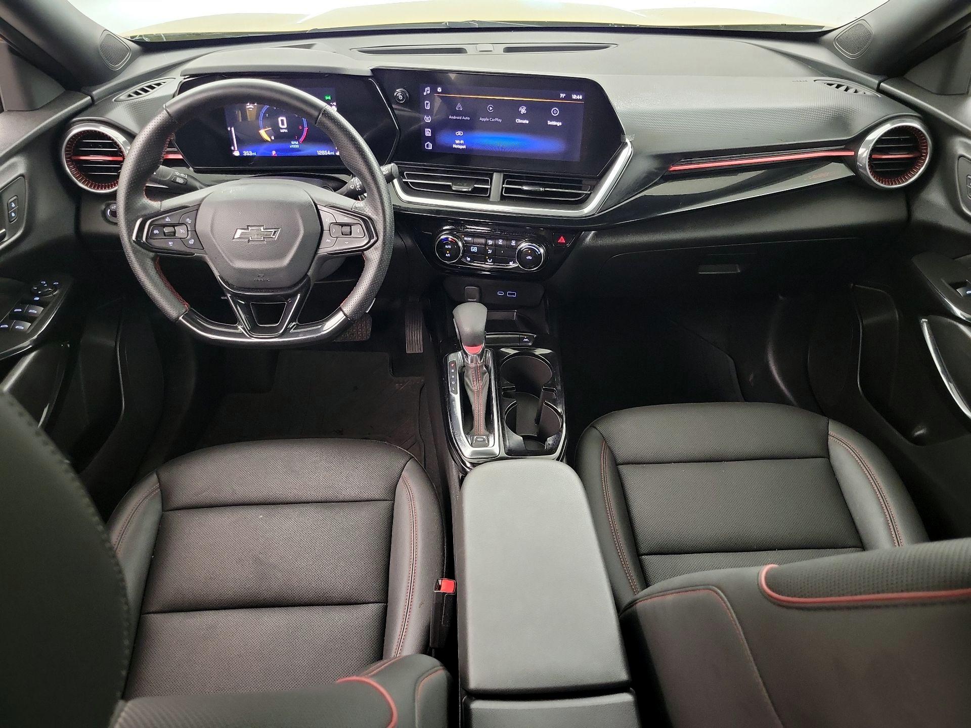 Thumbnail: 2024 Chevrolet Trax - 9