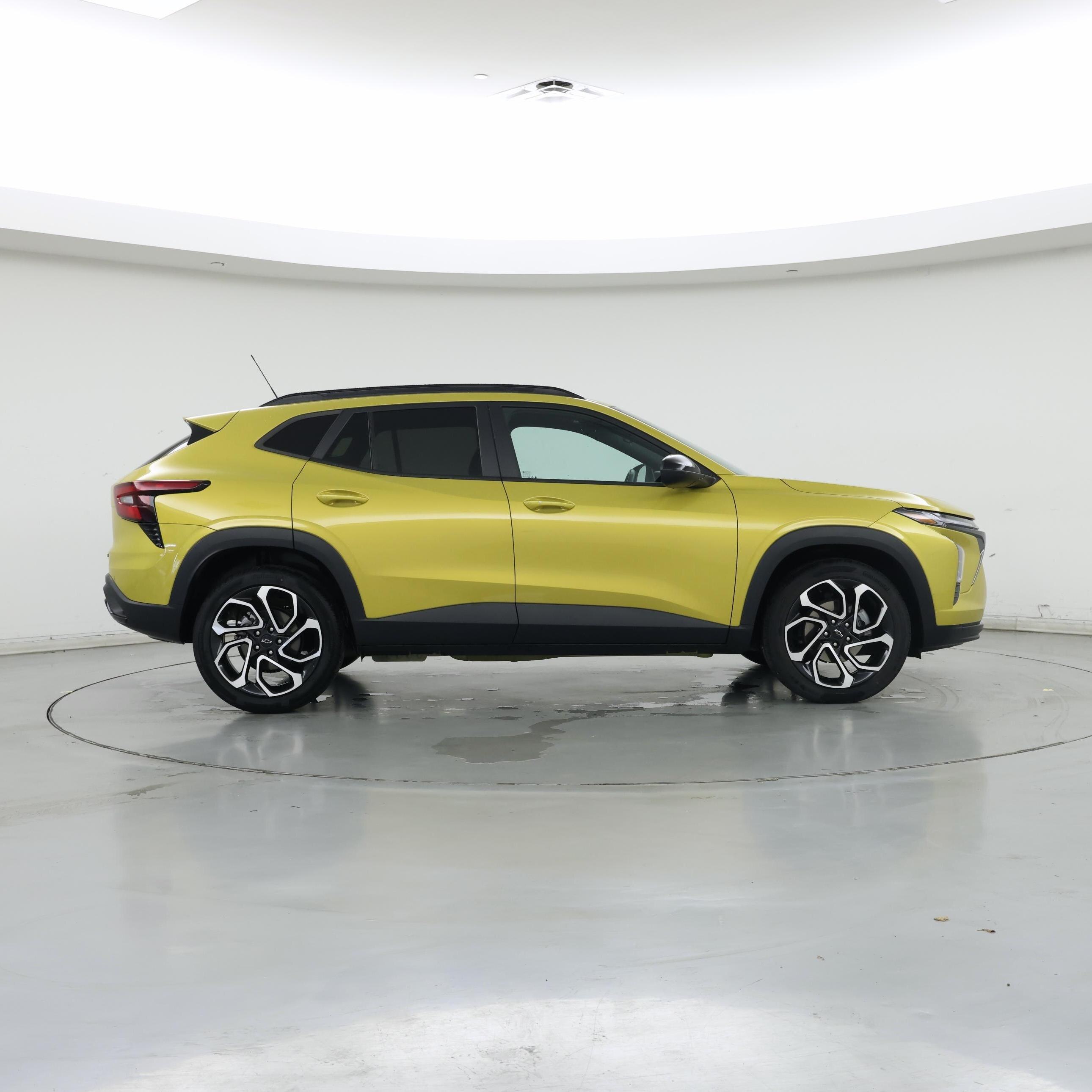 Thumbnail: 2024 Chevrolet Trax - 7