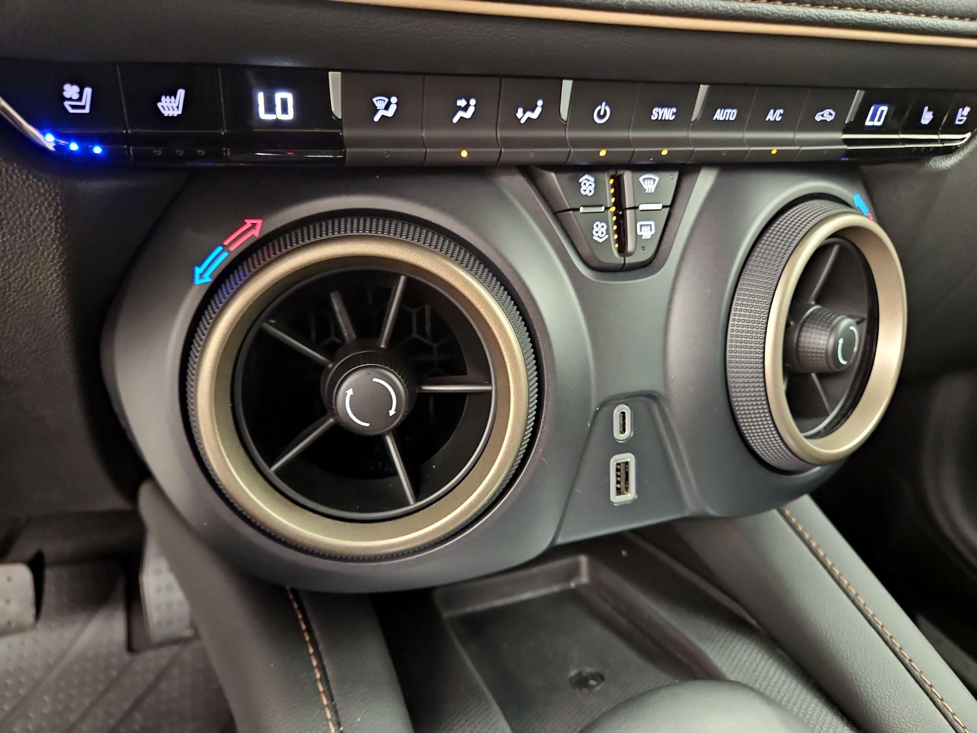 Thumbnail: 2024 Chevrolet Blazer - 17