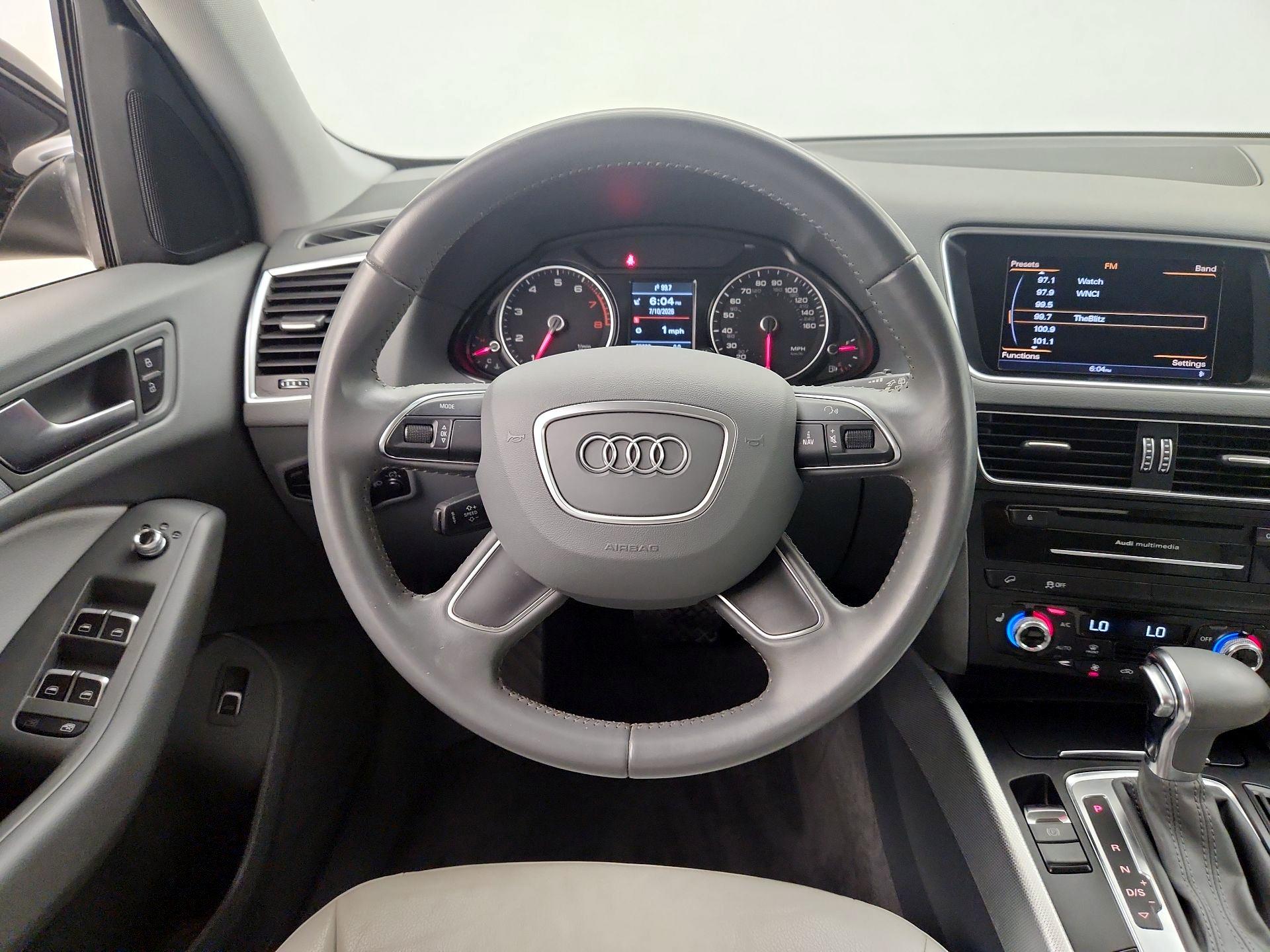 Thumbnail: 2015 Audi Q5 - 10