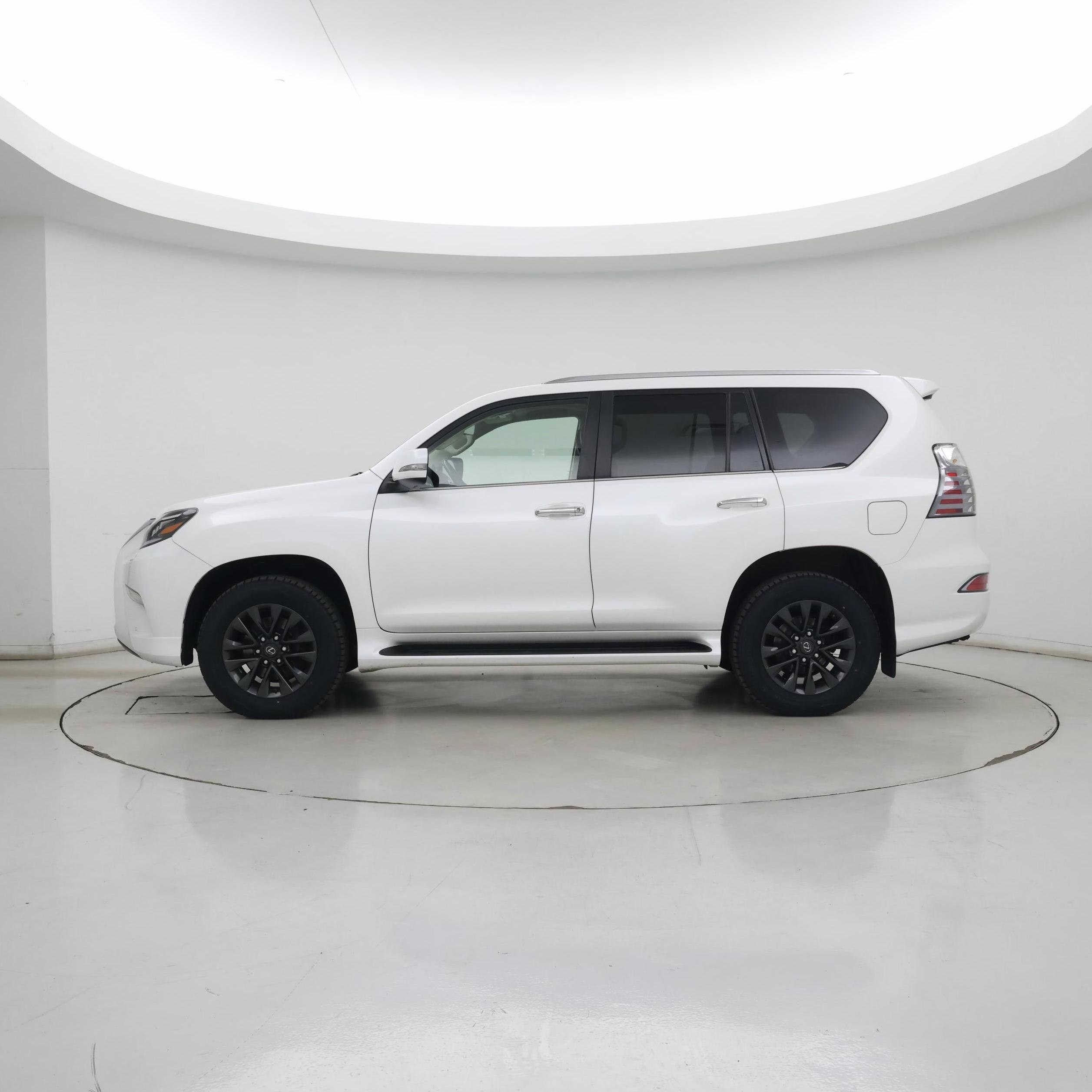 Thumbnail: 2020 Lexus GX - 3