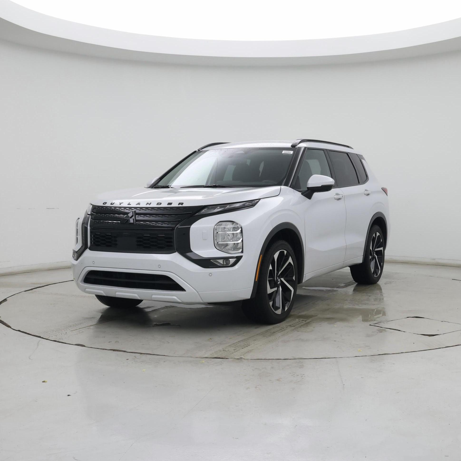 Thumbnail: 2022 Mitsubishi Outlander - 5