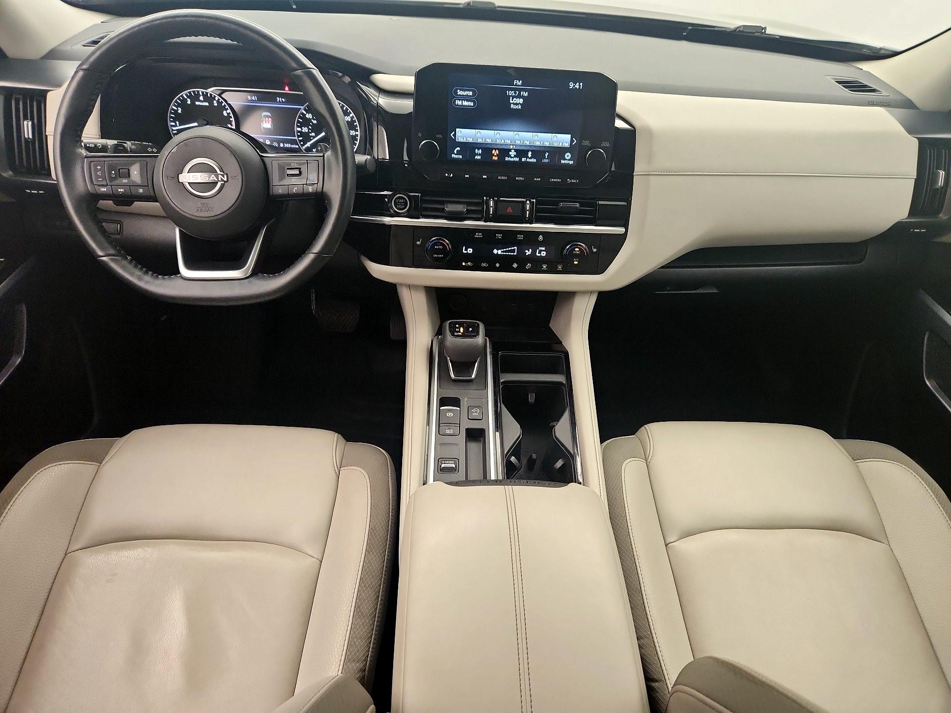 Thumbnail: 2023 Nissan Pathfinder - 9