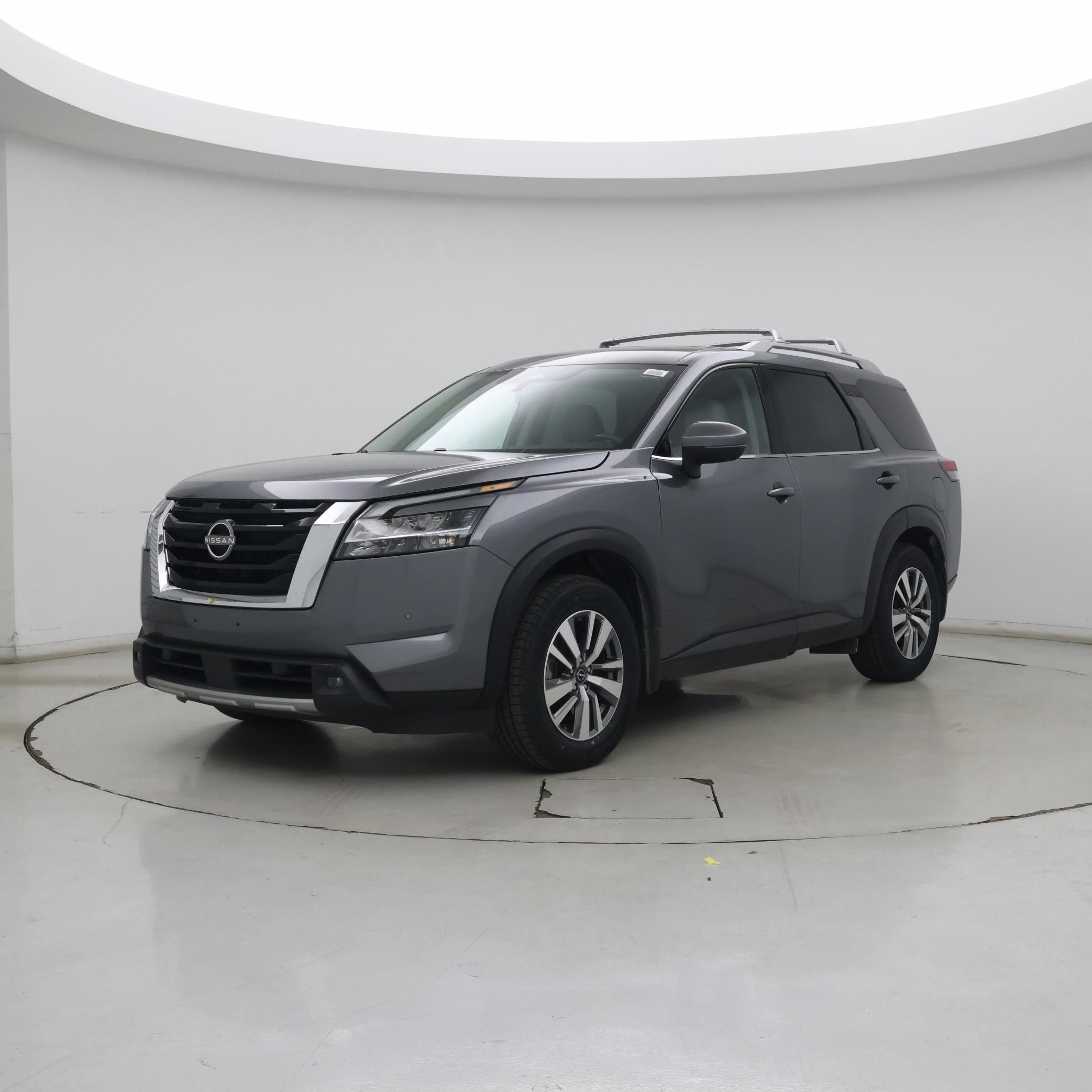 Thumbnail: 2023 Nissan Pathfinder - 4