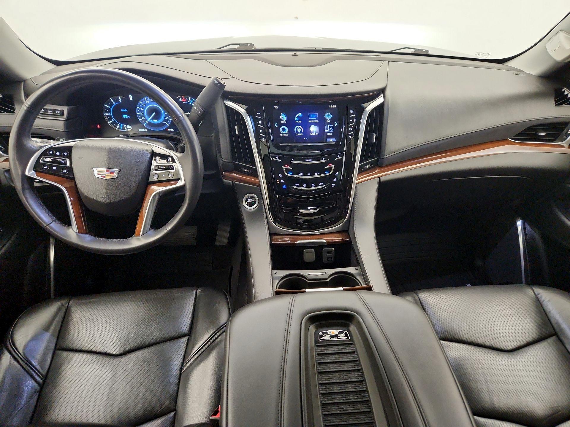 Thumbnail: 2019 Cadillac Escalade - 9