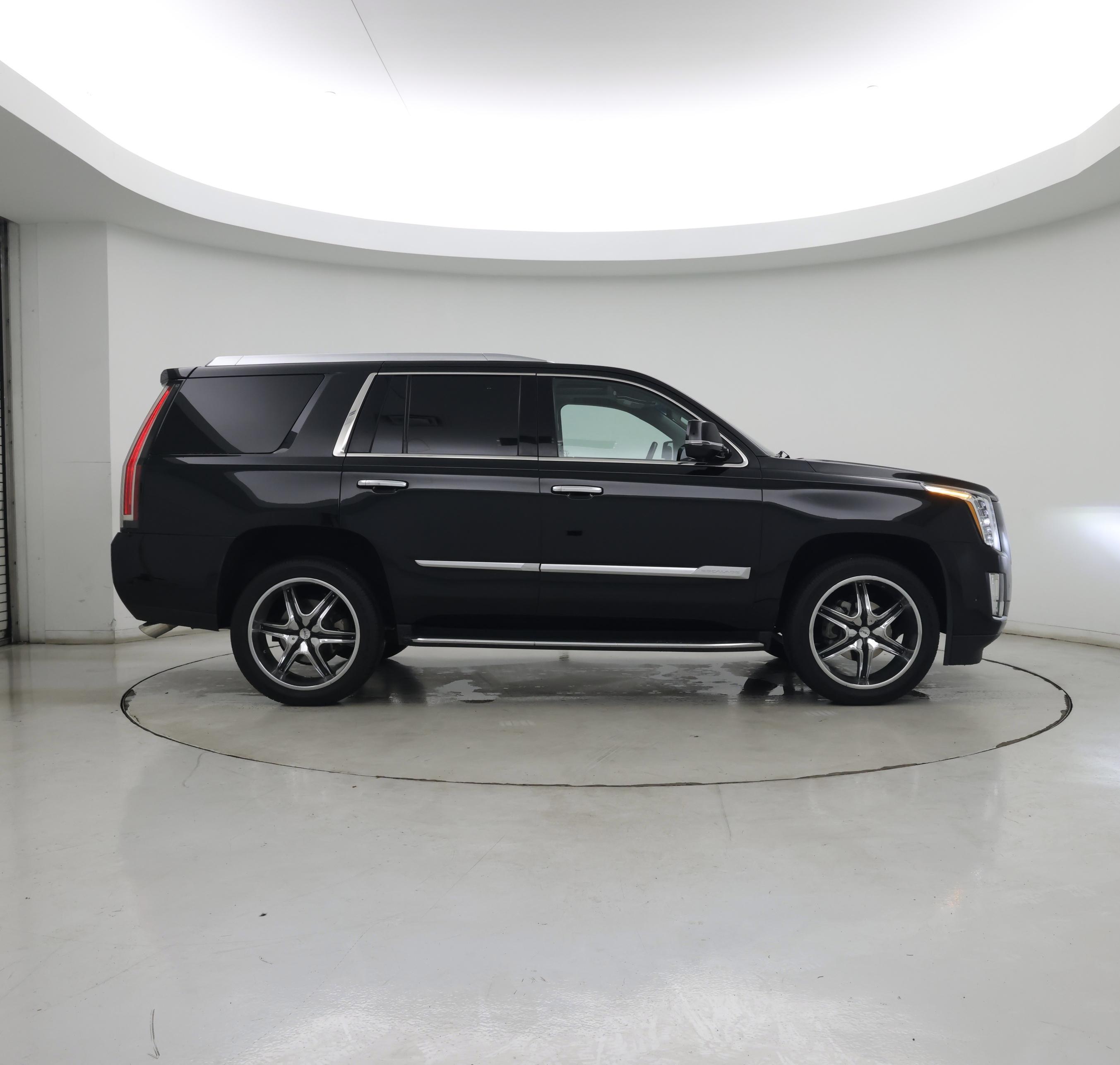 Thumbnail: 2019 Cadillac Escalade - 7