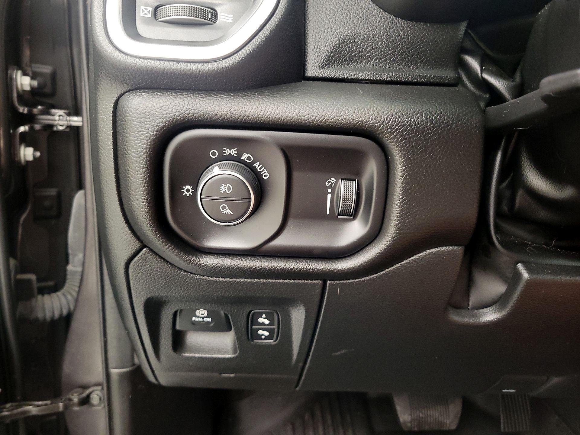 Thumbnail: 2023 RAM 1500 - 13