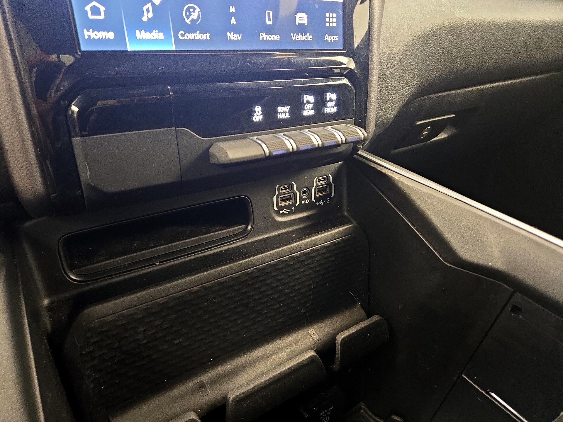 Thumbnail: 2023 RAM 1500 - 19