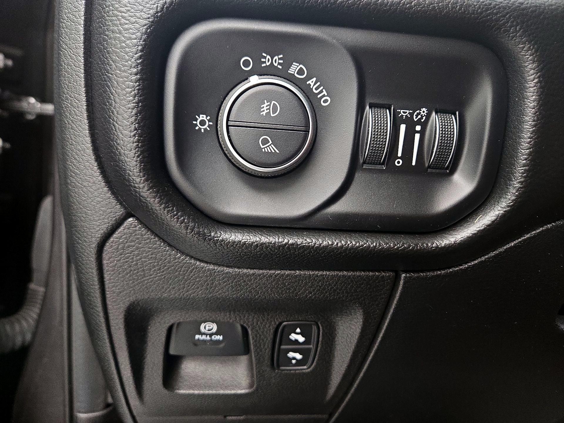 Thumbnail: 2022 RAM 1500 - 13