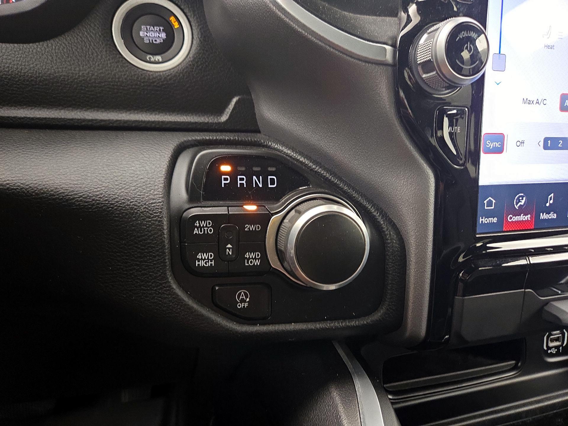 Thumbnail: 2023 RAM 1500 - 18