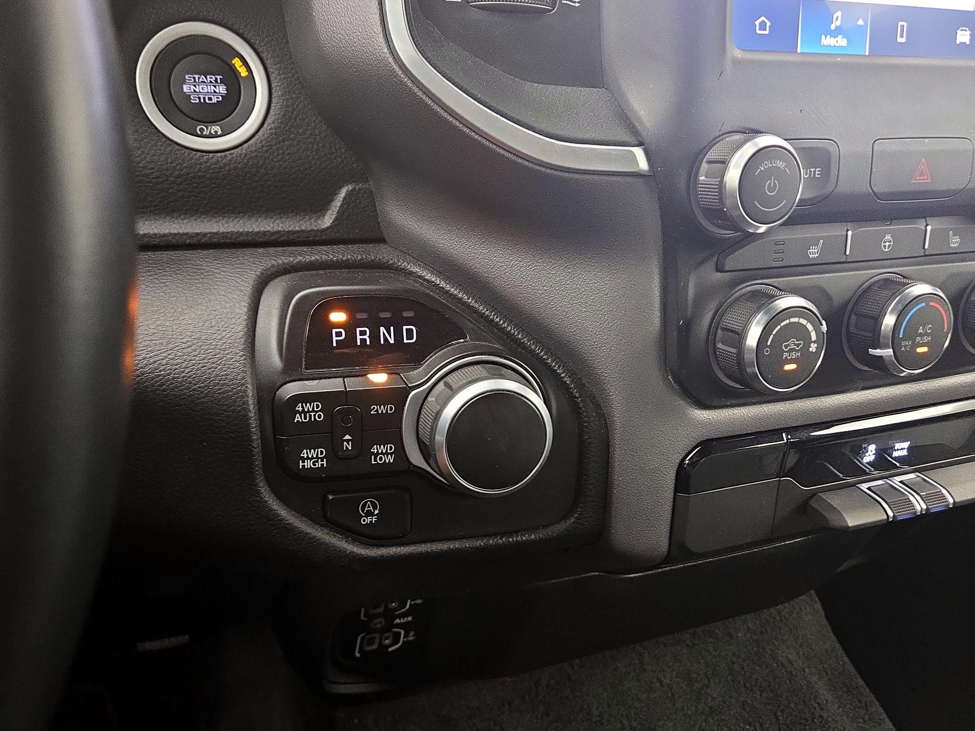 Thumbnail: 2023 RAM 1500 - 17