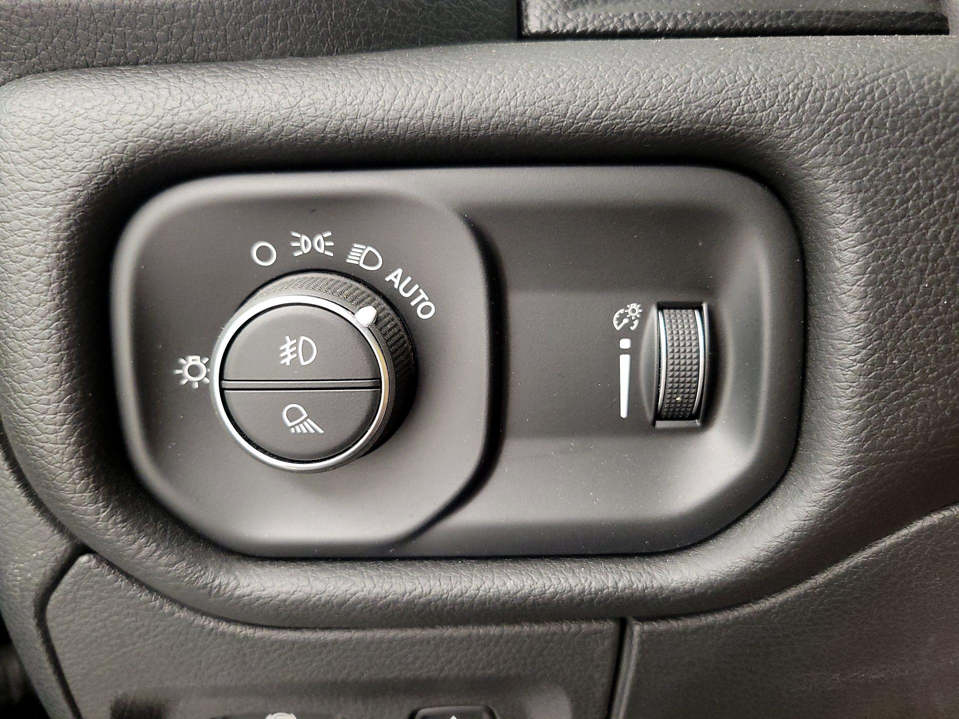 Thumbnail: 2022 RAM 1500 - 13