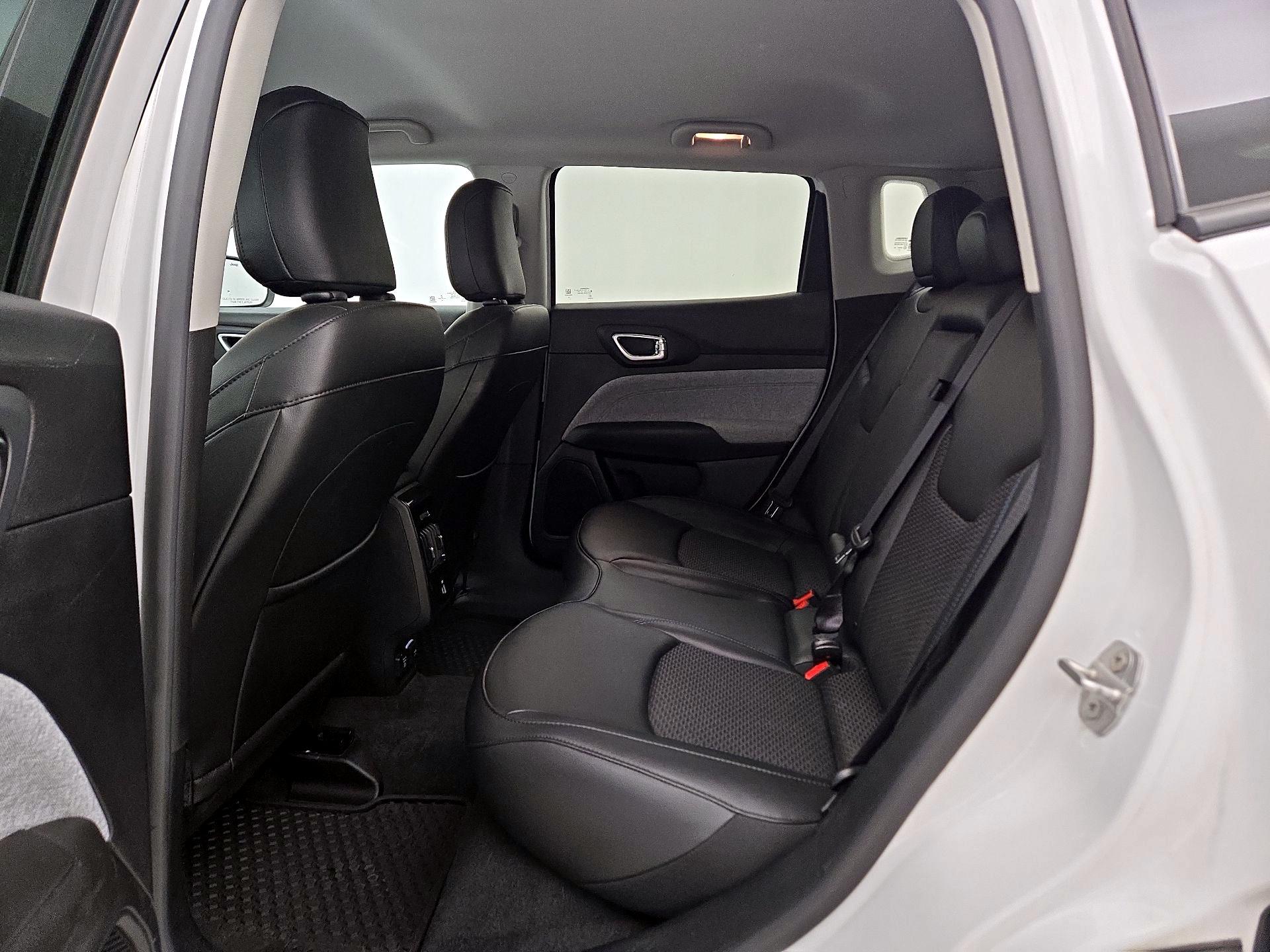 Thumbnail: 2022 Jeep Compass - 19