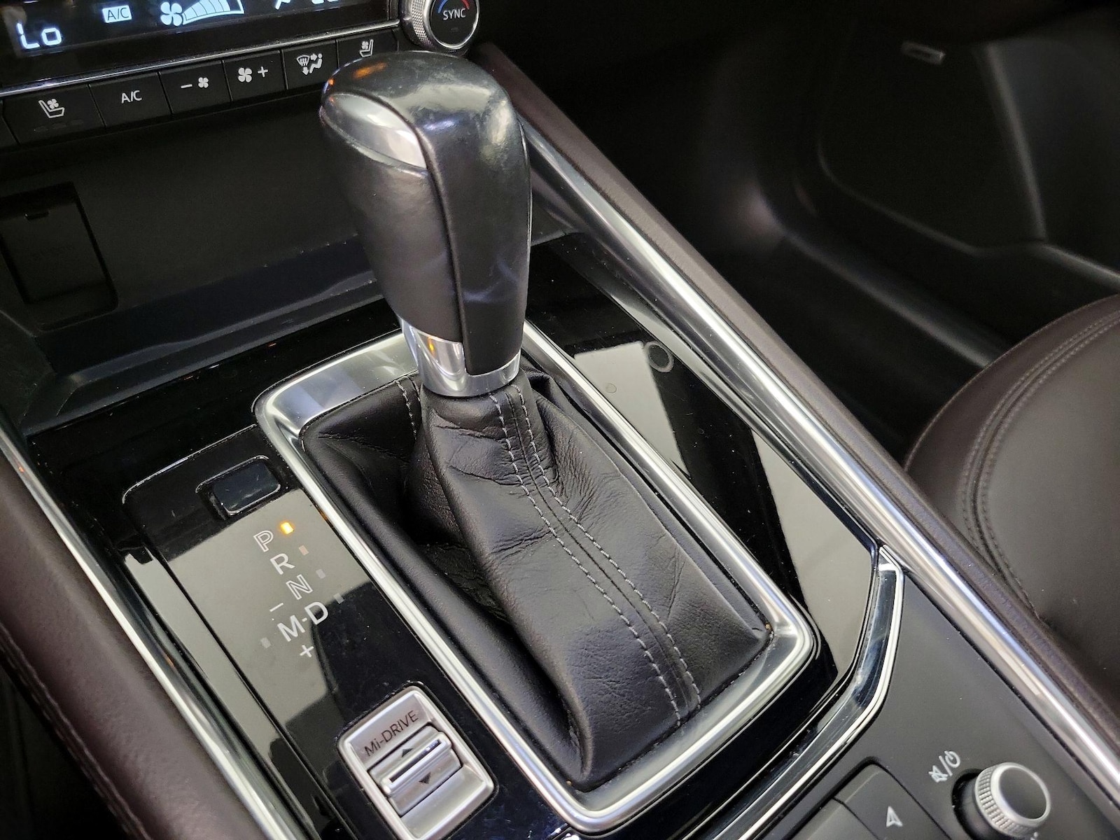 2022 Mazda CX-5 TURBO Signature - Photo 19