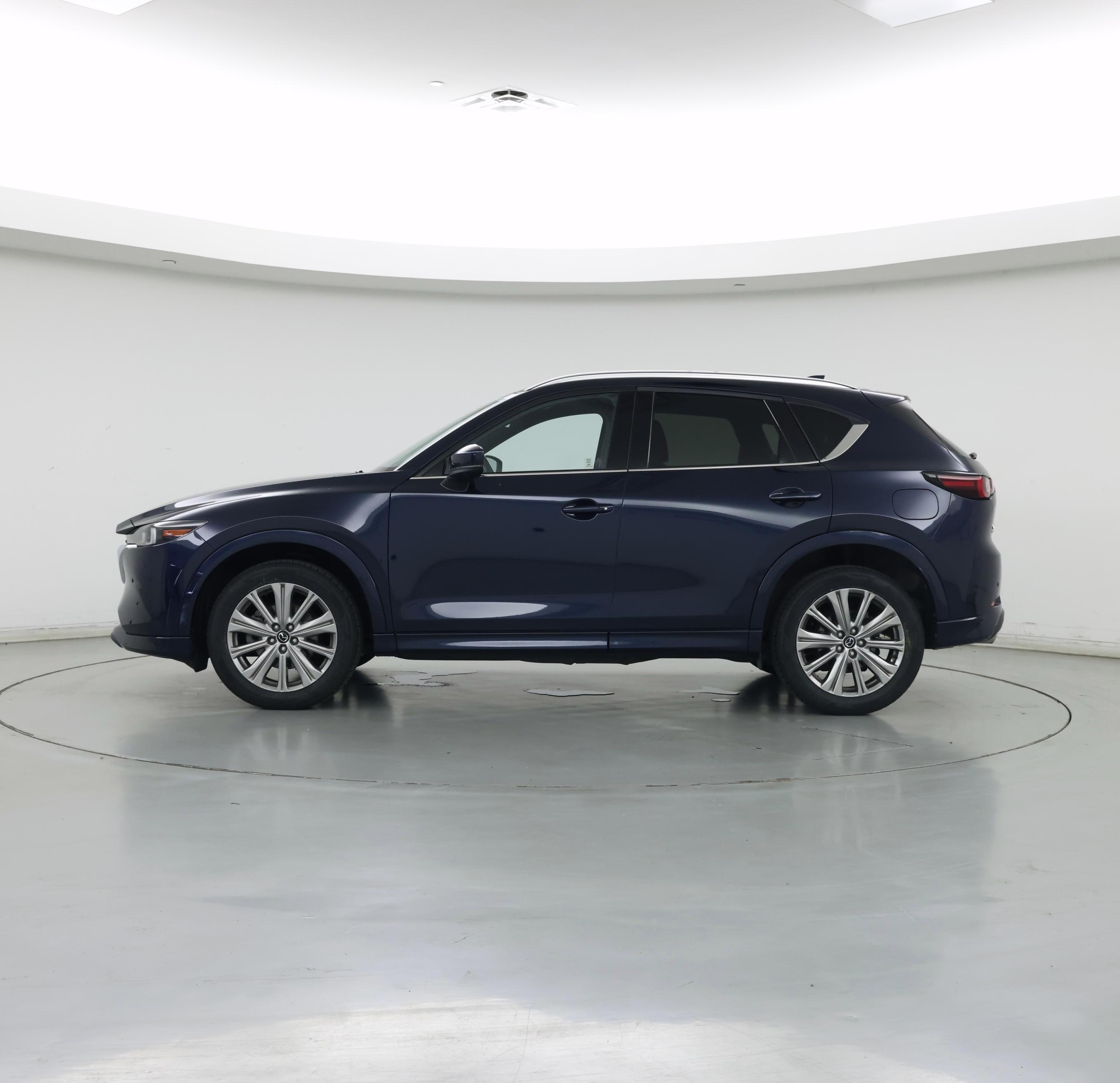 Thumbnail: 2022 Mazda CX-5 - 3
