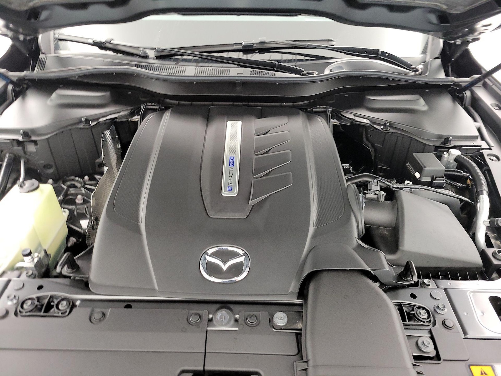 2024 Mazda CX-90 Premium Package - Photo 25