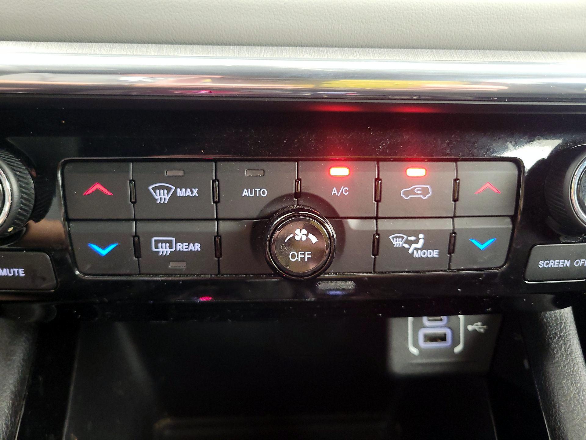 Thumbnail: 2023 Jeep Compass - 16