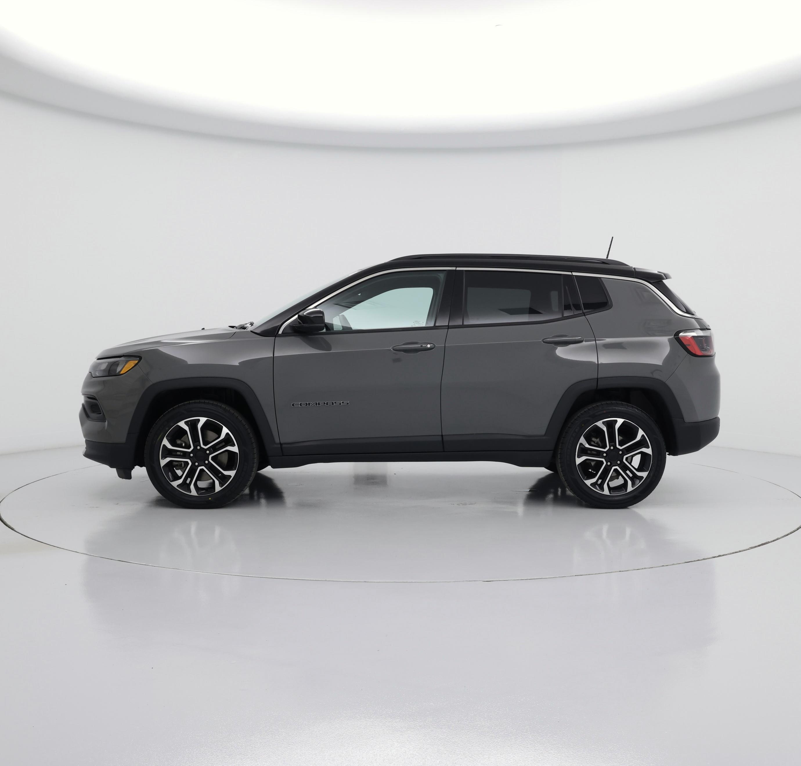 Thumbnail: 2023 Jeep Compass - 3