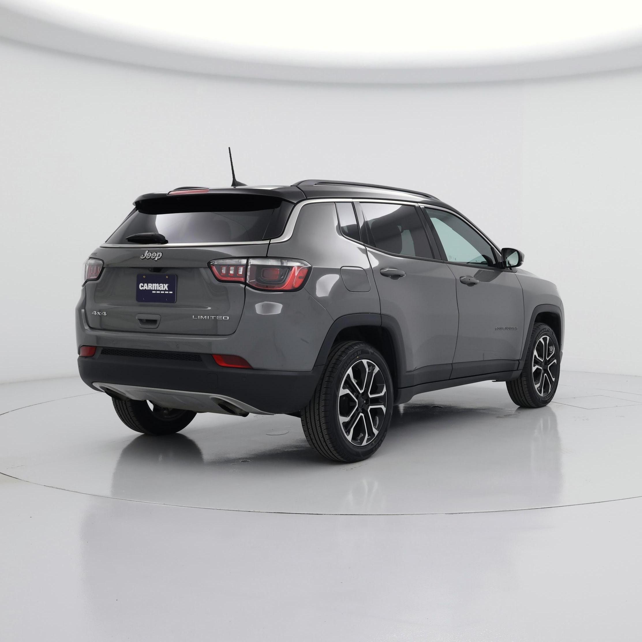 Thumbnail: 2023 Jeep Compass - 8