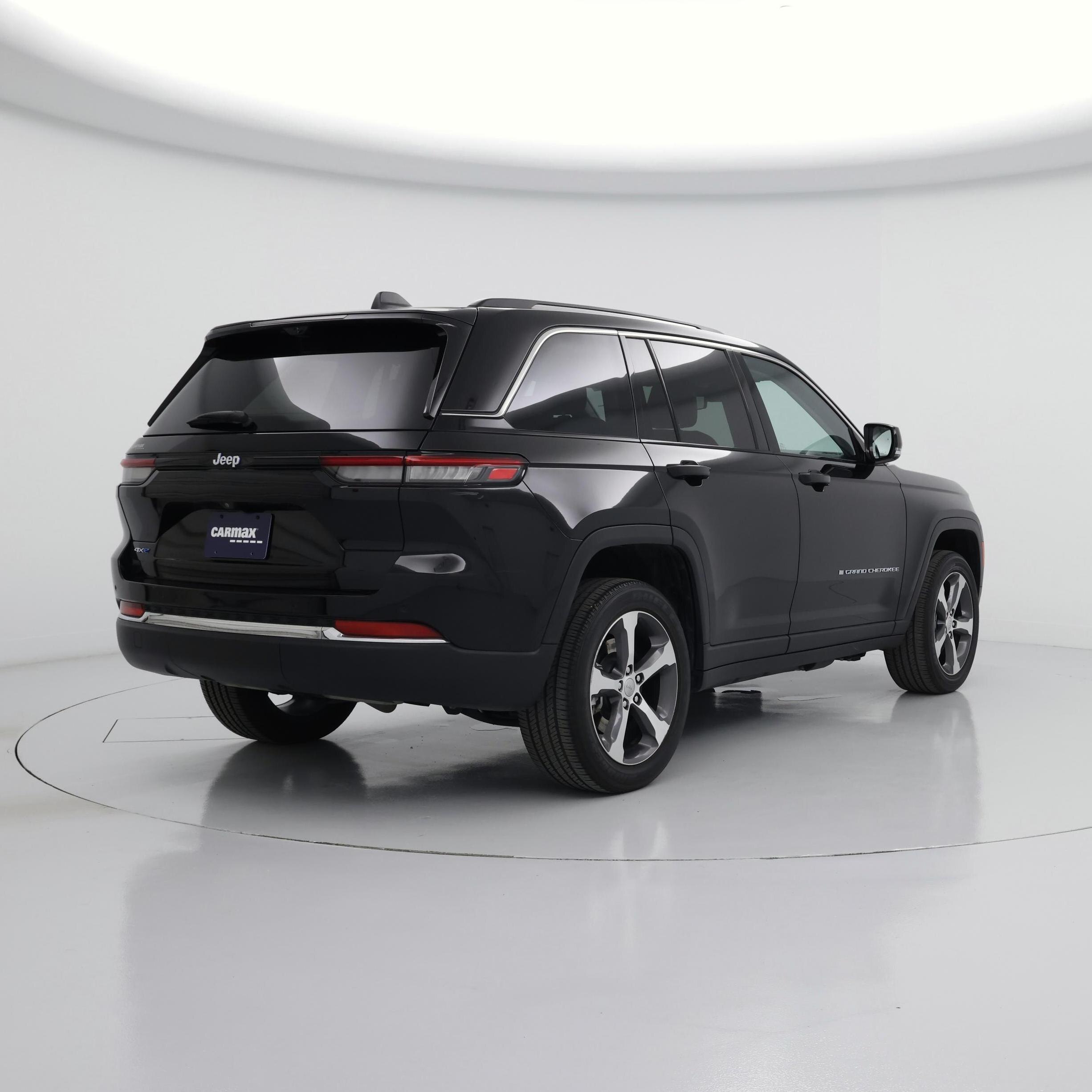 Thumbnail: 2022 Jeep Grand Cherokee - 8