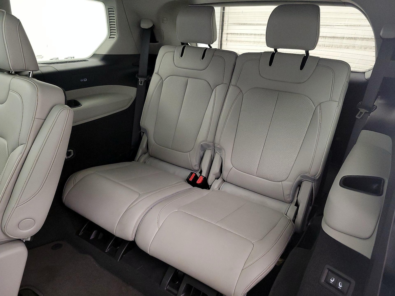 2023 Jeep Grand Cherokee L Overland - Photo 23