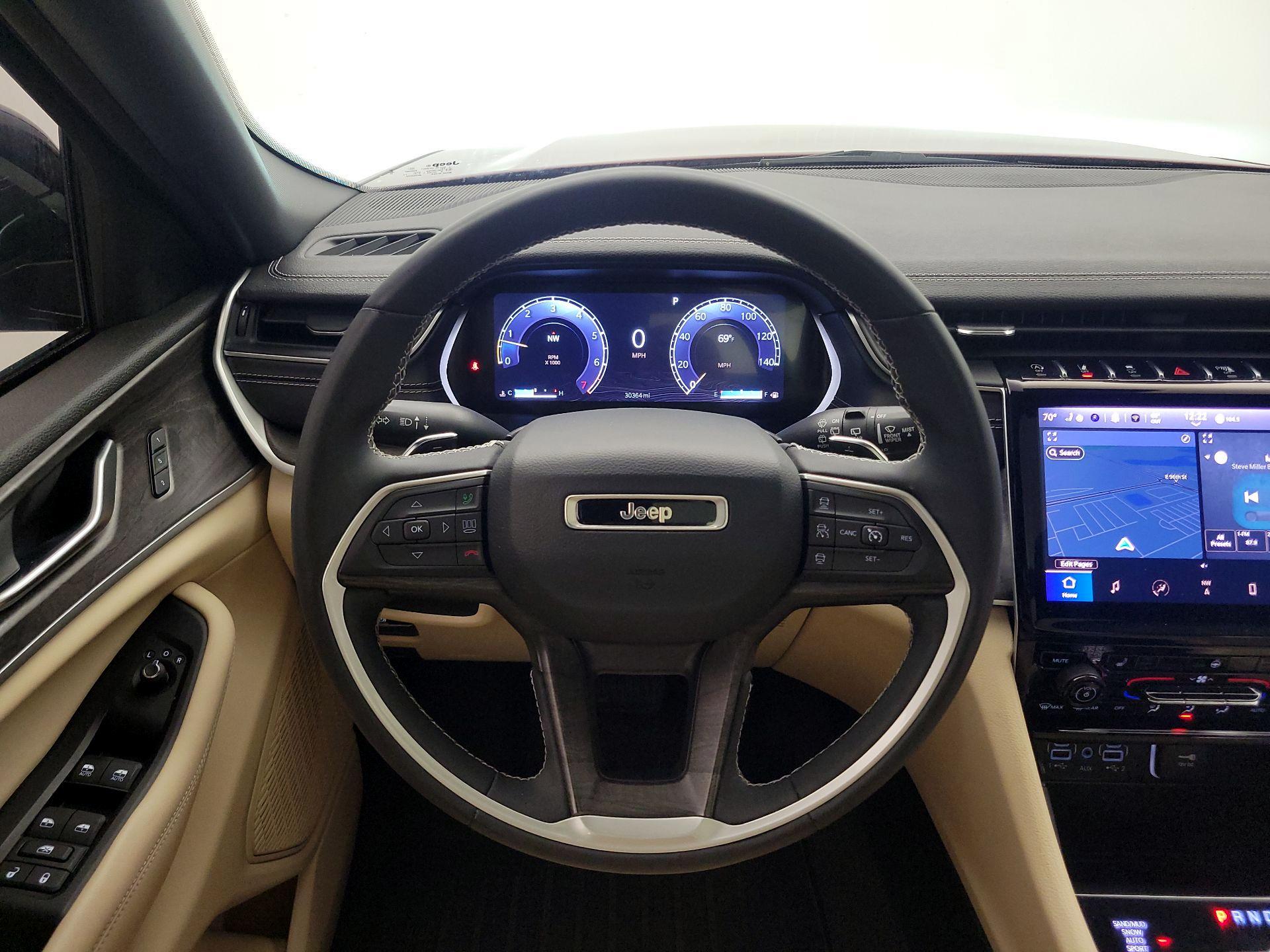 Thumbnail: 2023 Jeep Grand Cherokee L - 10