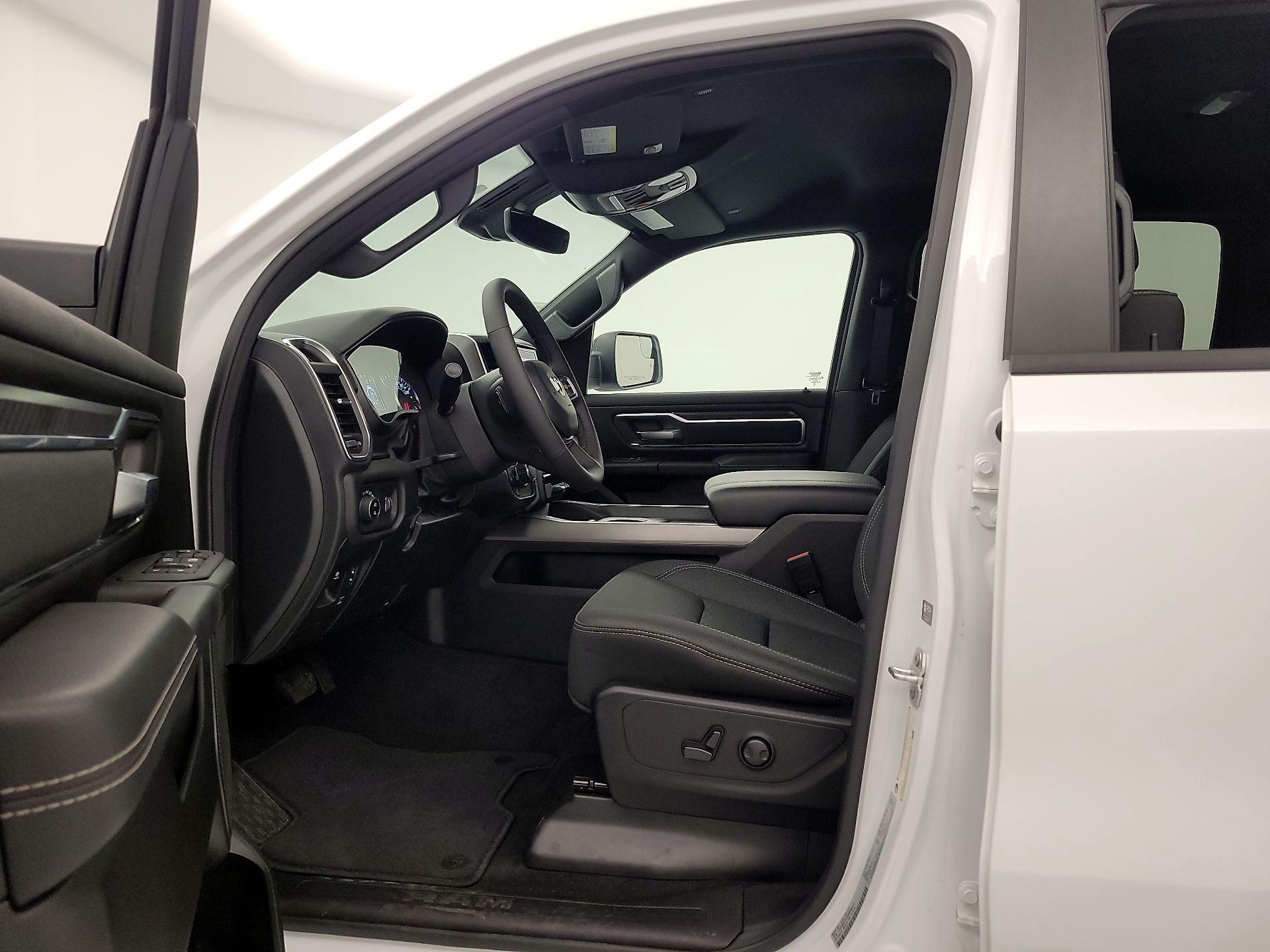 Thumbnail: 2025 RAM 1500 - 11