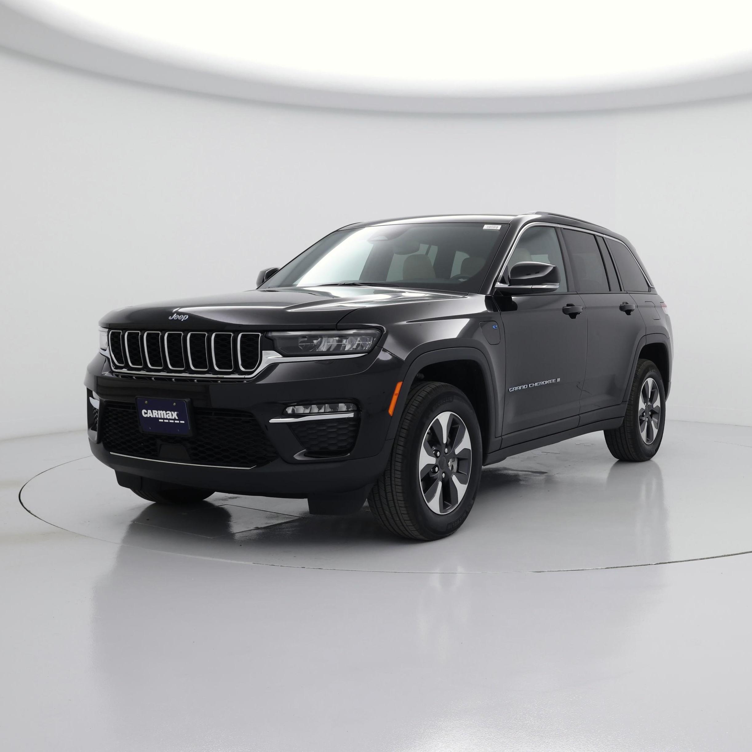 Thumbnail: 2022 Jeep Grand Cherokee - 4