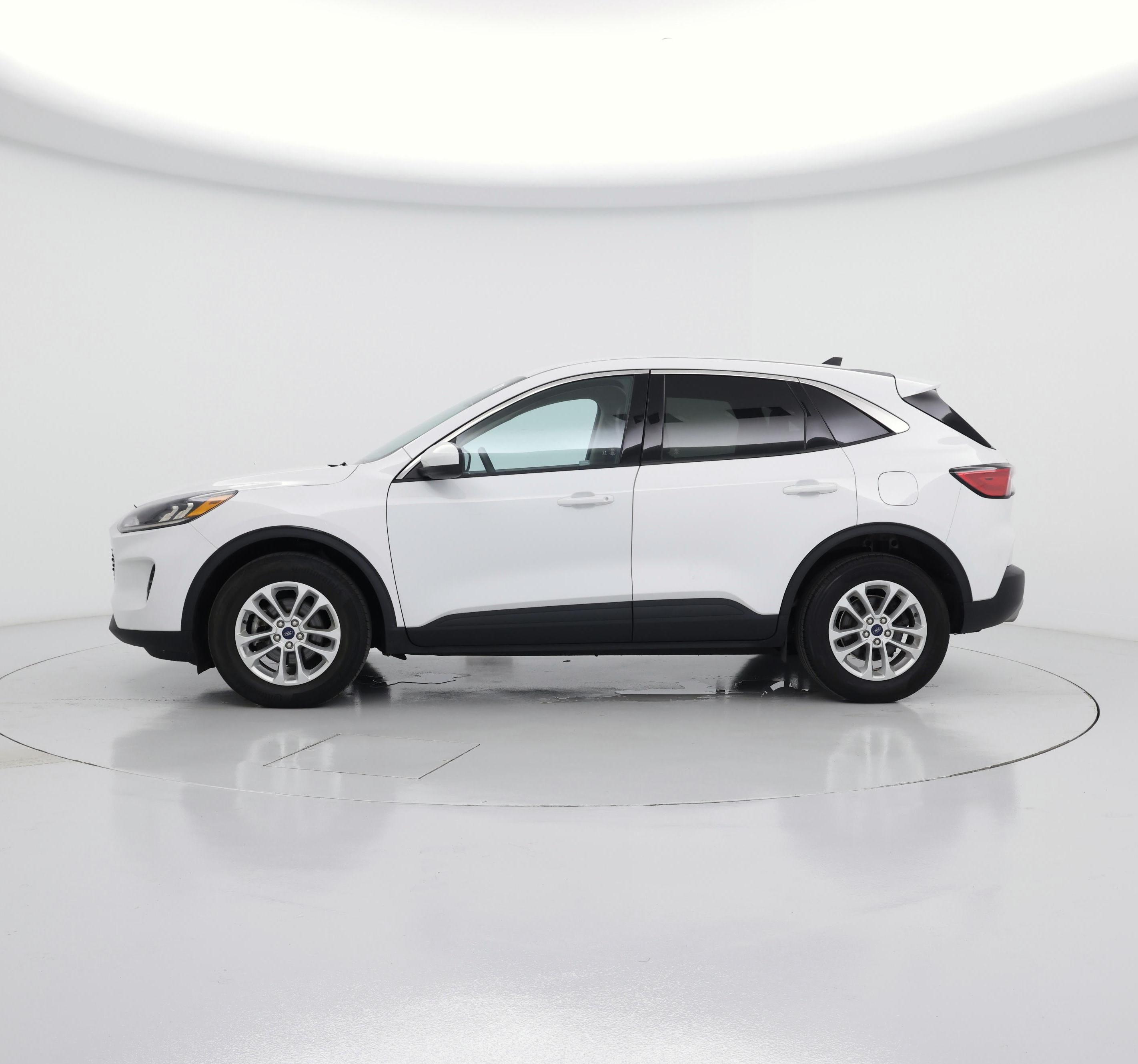 Thumbnail: 2020 Ford Escape - 3