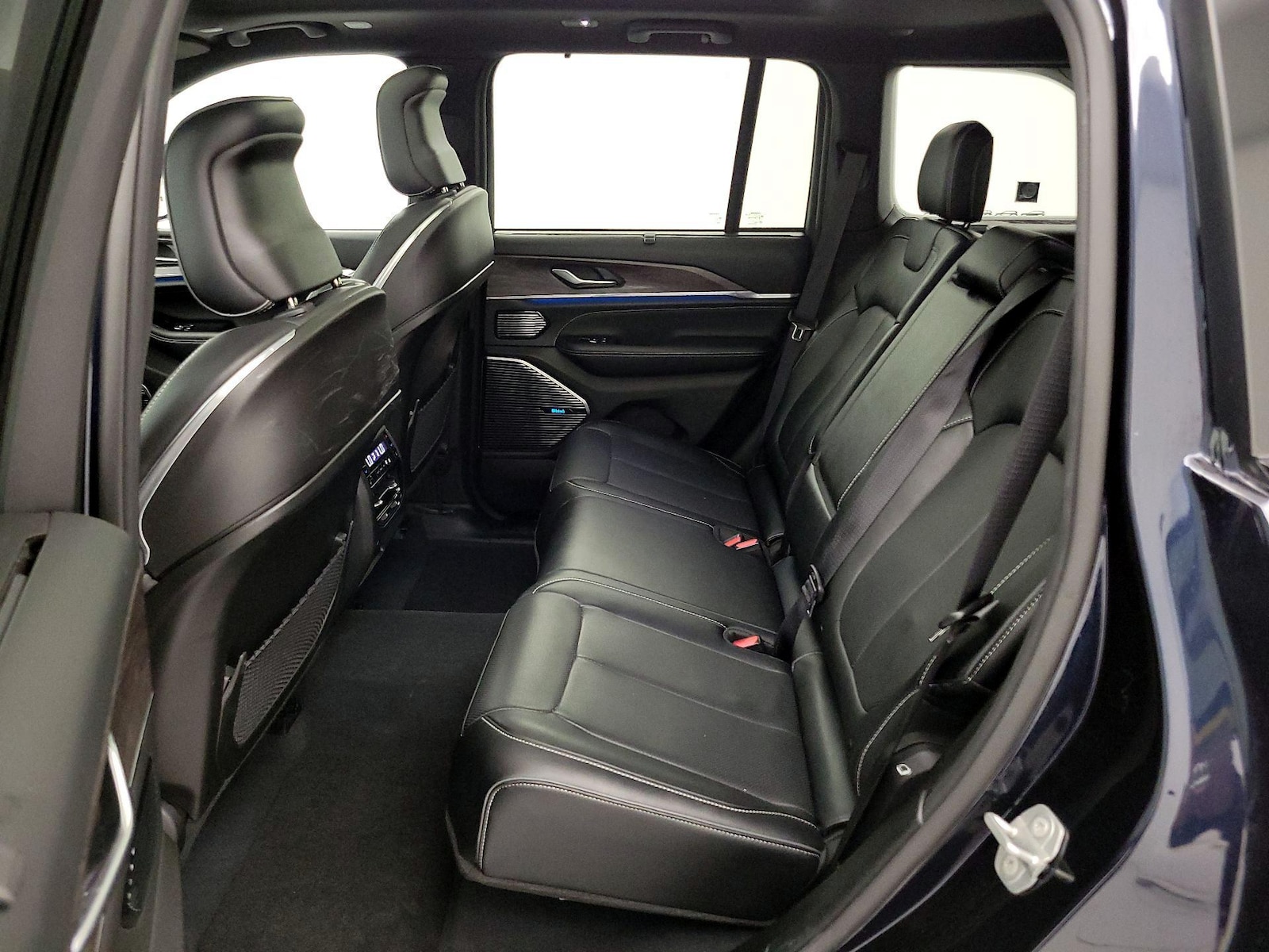 2022 Jeep Grand Cherokee Overland 4xe - Photo 22