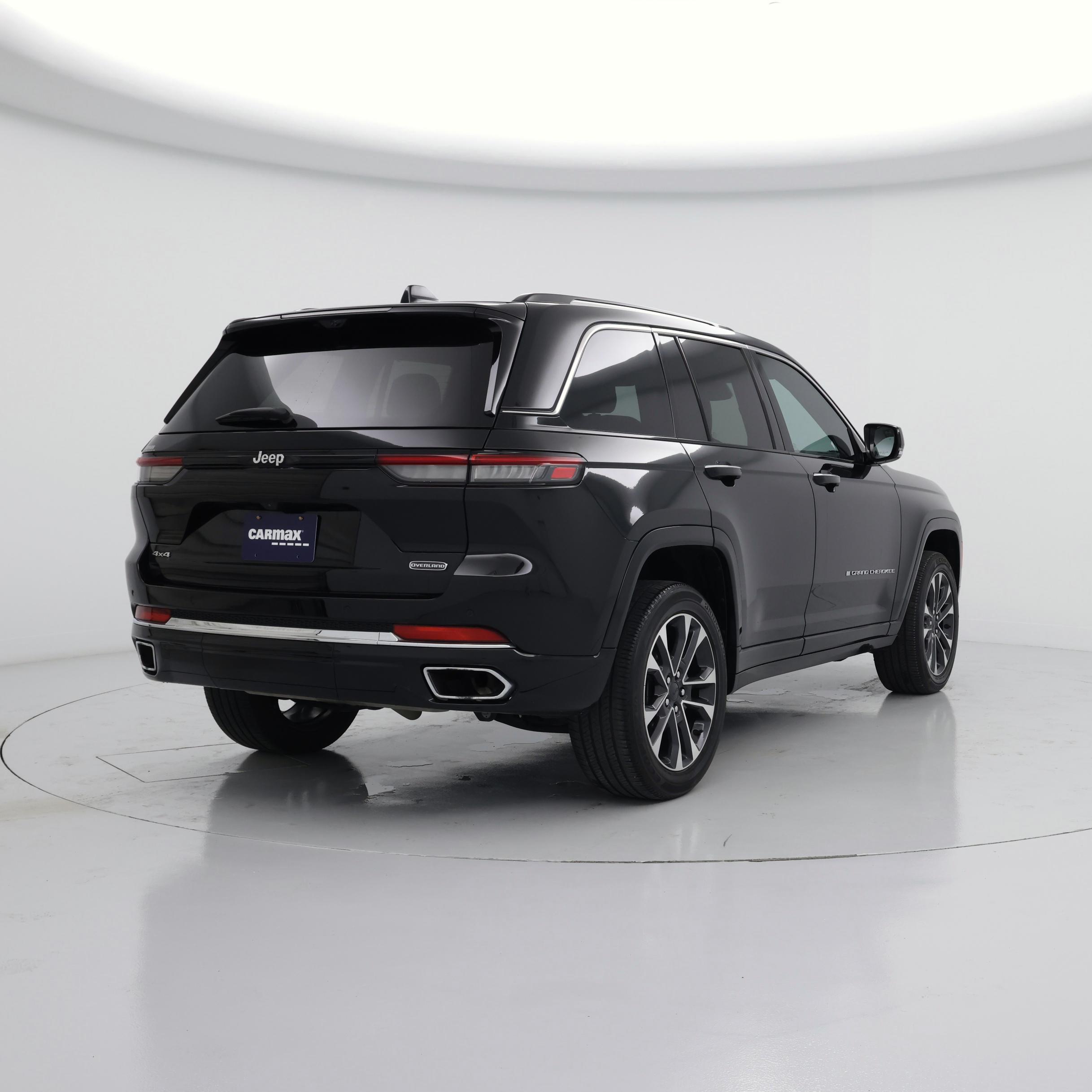 Thumbnail: 2023 Jeep Grand Cherokee - 8