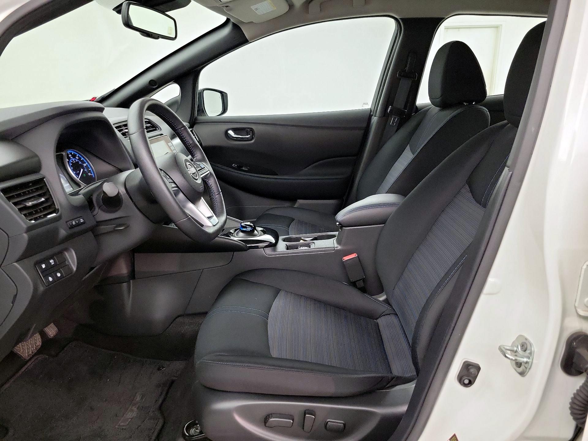 Thumbnail: 2023 Nissan Leaf - 11