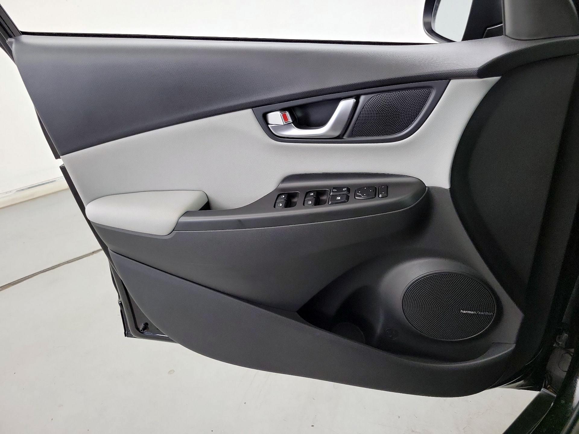 Thumbnail: 2023 Hyundai Kona - 12