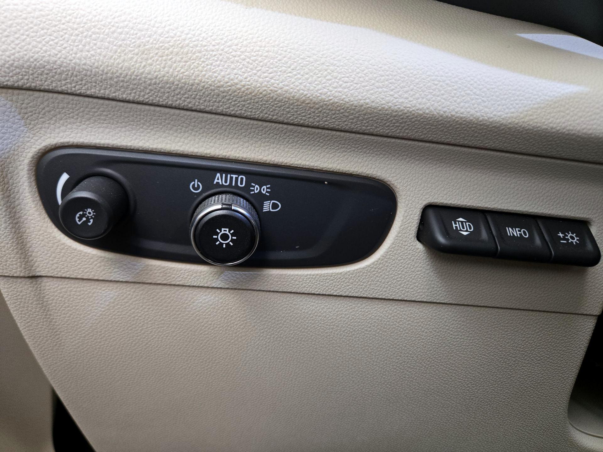 Thumbnail: 2021 Buick Envision - 13