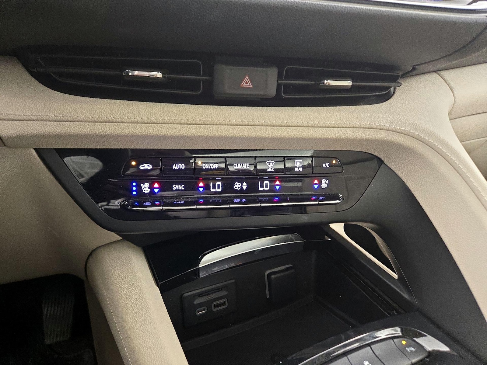 2021 Buick Envision Avenir - Photo 18
