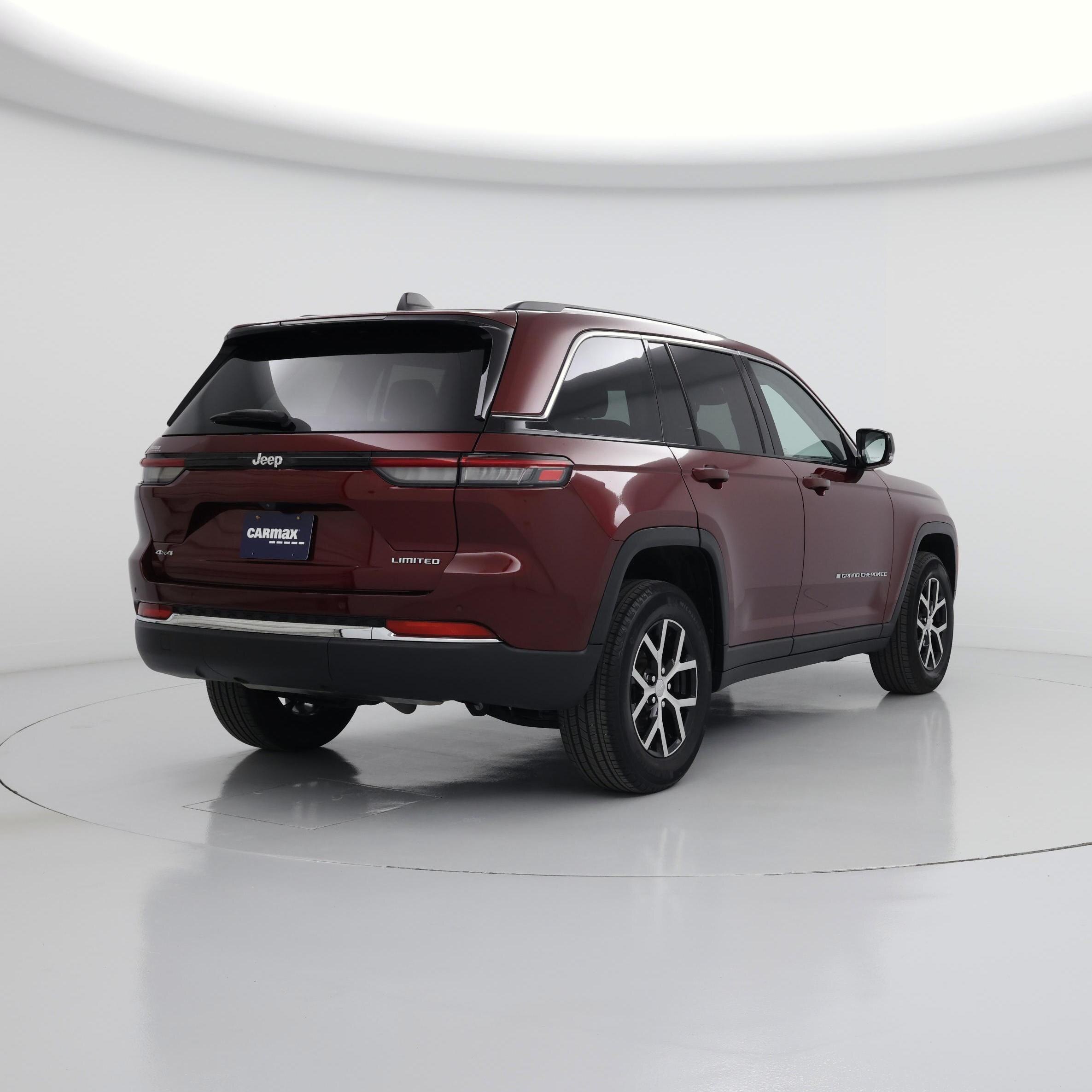 Thumbnail: 2023 Jeep Grand Cherokee - 8