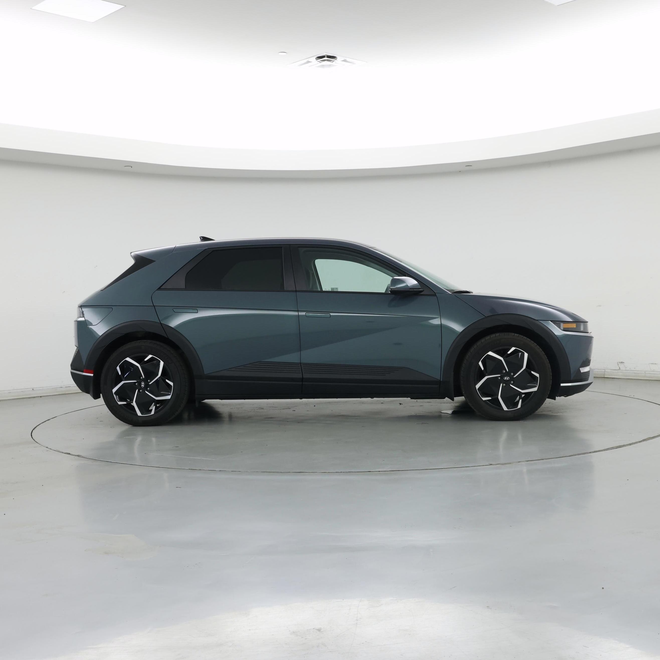 Thumbnail: 2024 Hyundai Ioniq 5 - 7