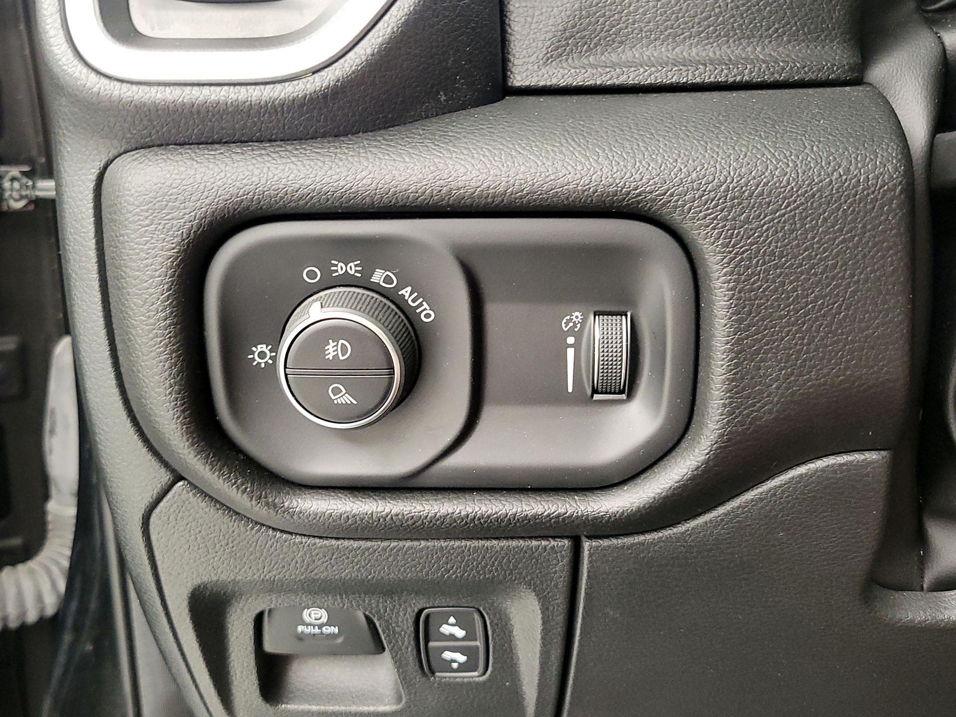 Thumbnail: 2023 RAM 1500 - 13