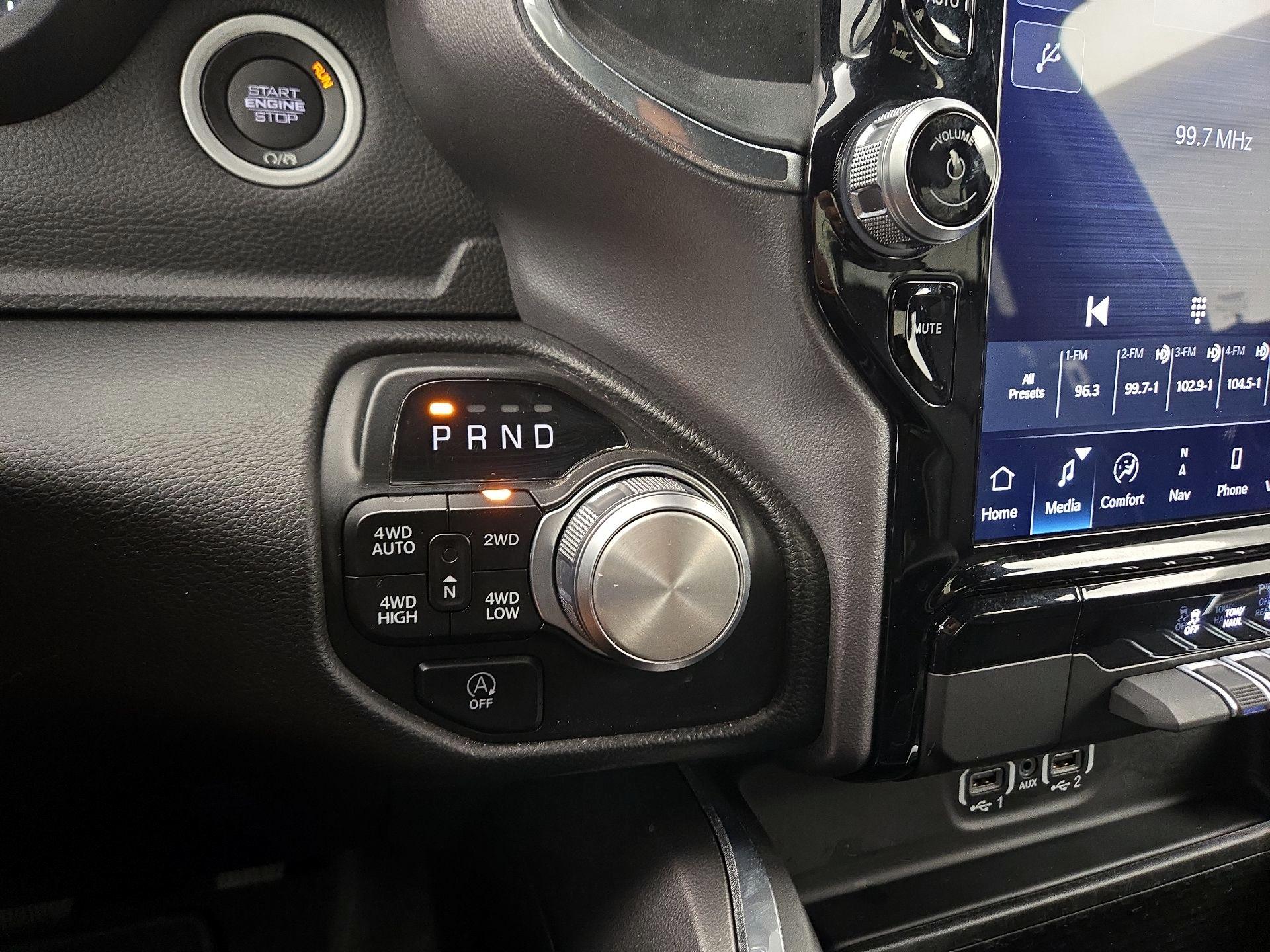 Thumbnail: 2023 RAM 1500 - 17
