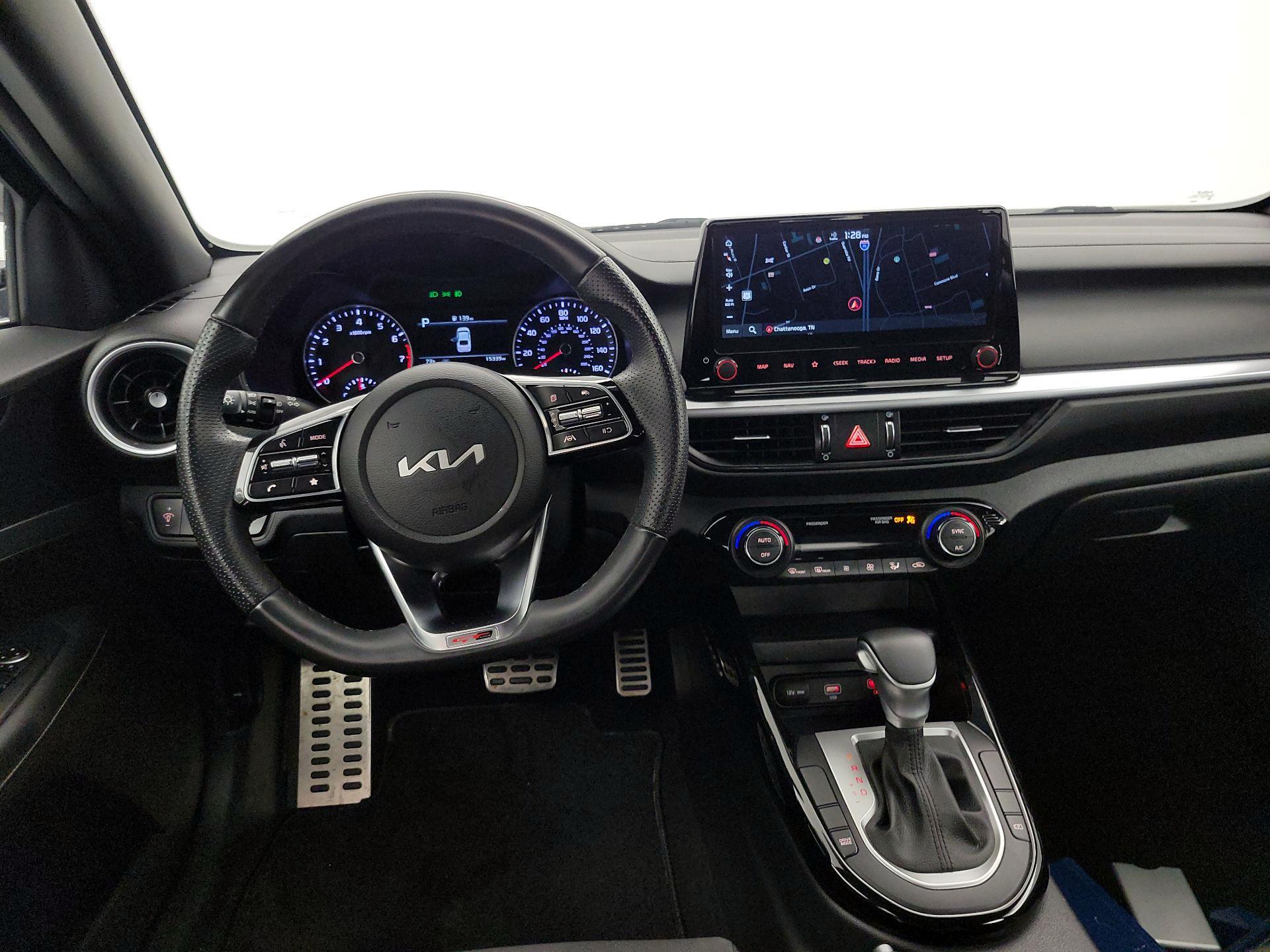 Thumbnail: 2023 Kia Forte - 10